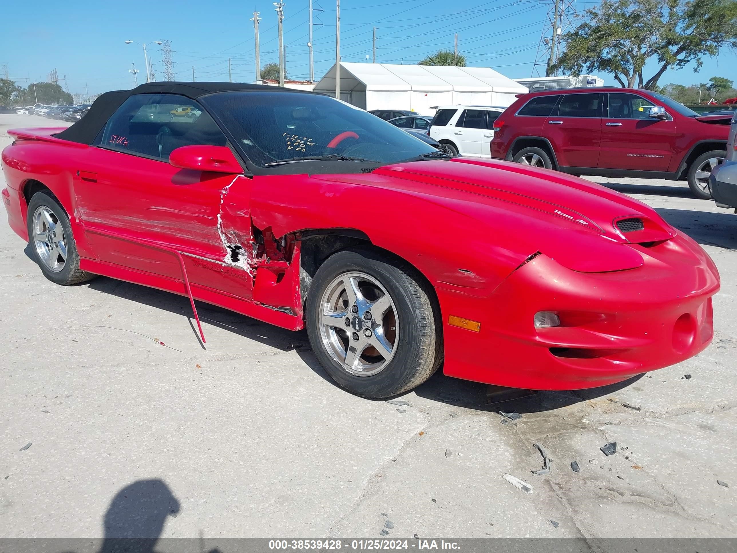 Photo 5 VIN: 2G2FV32G8X2217395 - PONTIAC FIREBIRD 