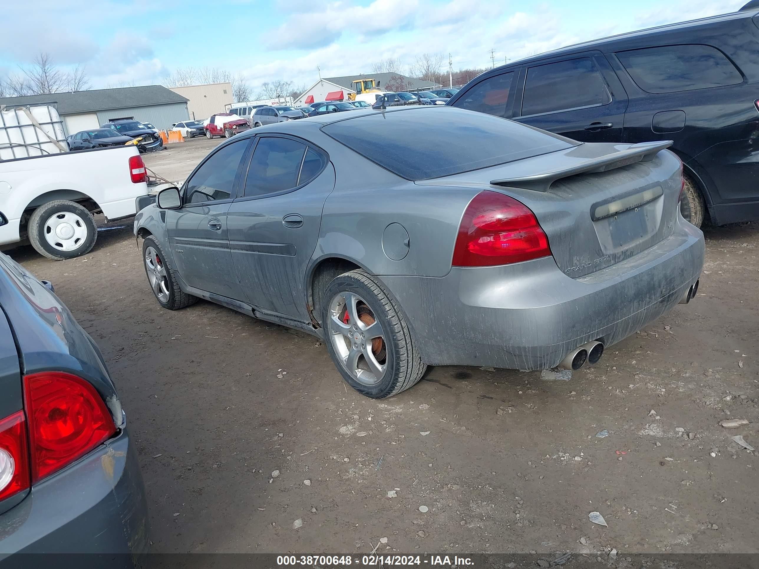 Photo 2 VIN: 2G2WC58C971165495 - PONTIAC GRAND PRIX 