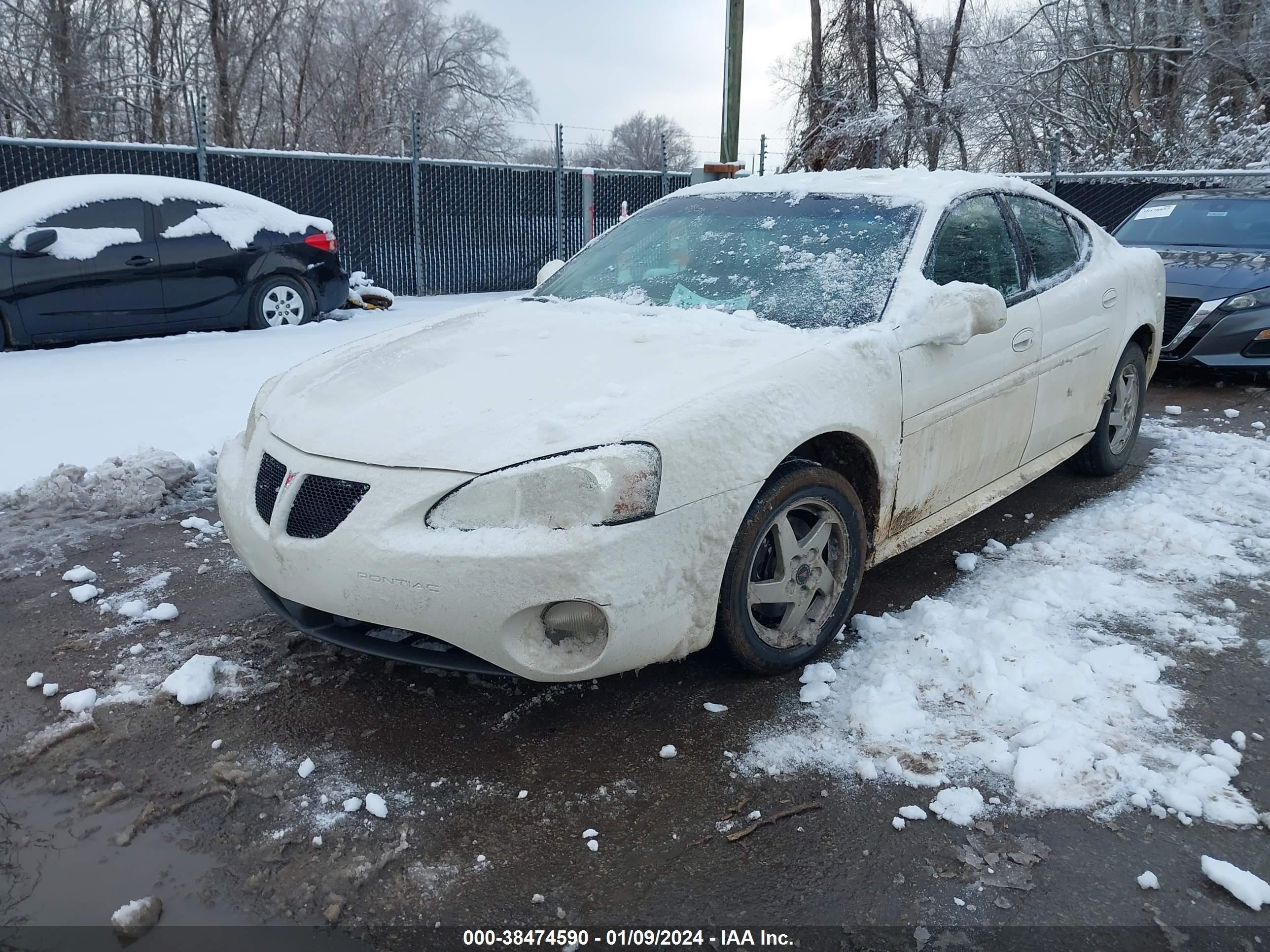 Photo 1 VIN: 2G2WP522041277750 - PONTIAC GRAND PRIX 