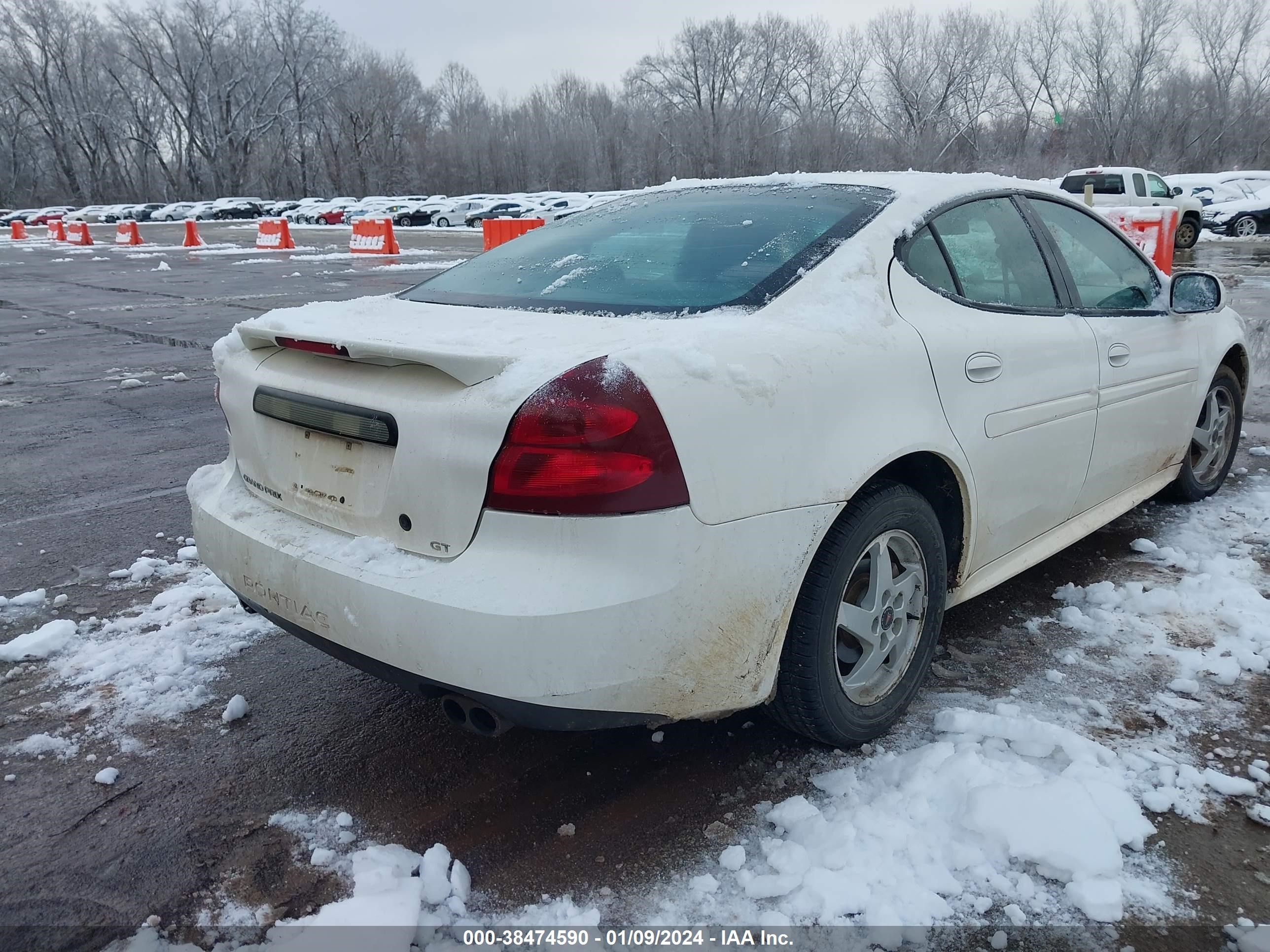 Photo 3 VIN: 2G2WP522041277750 - PONTIAC GRAND PRIX 