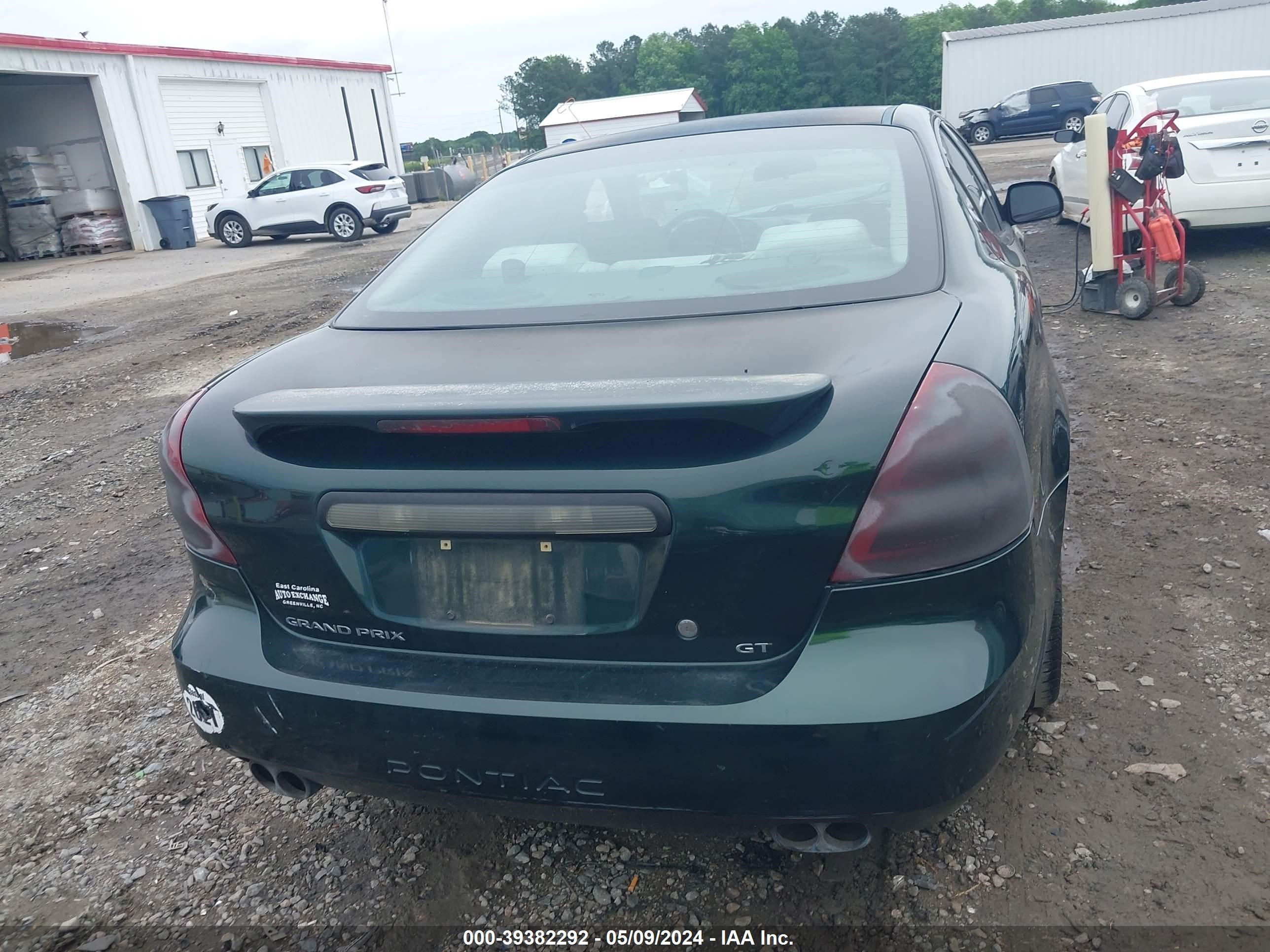 Photo 15 VIN: 2G2WP522041369148 - PONTIAC GRAND PRIX 