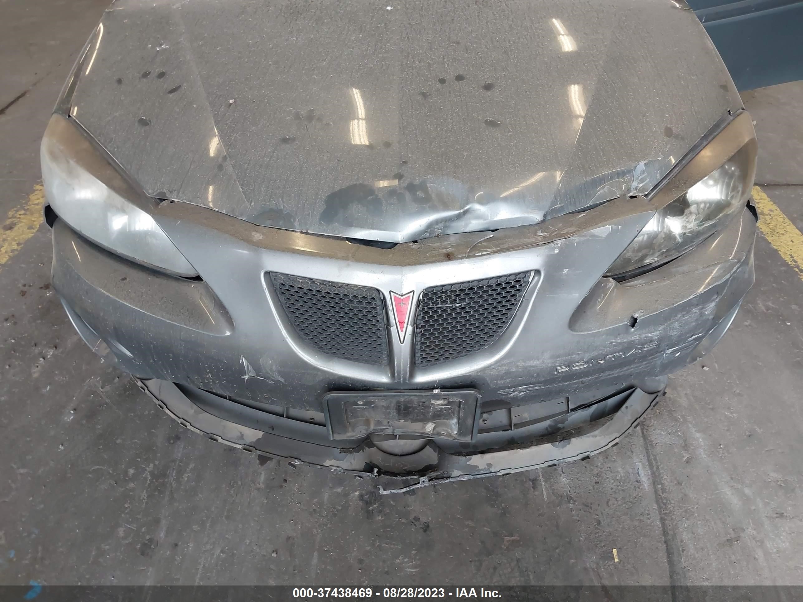 Photo 5 VIN: 2G2WP522151310918 - PONTIAC GRAND PRIX 