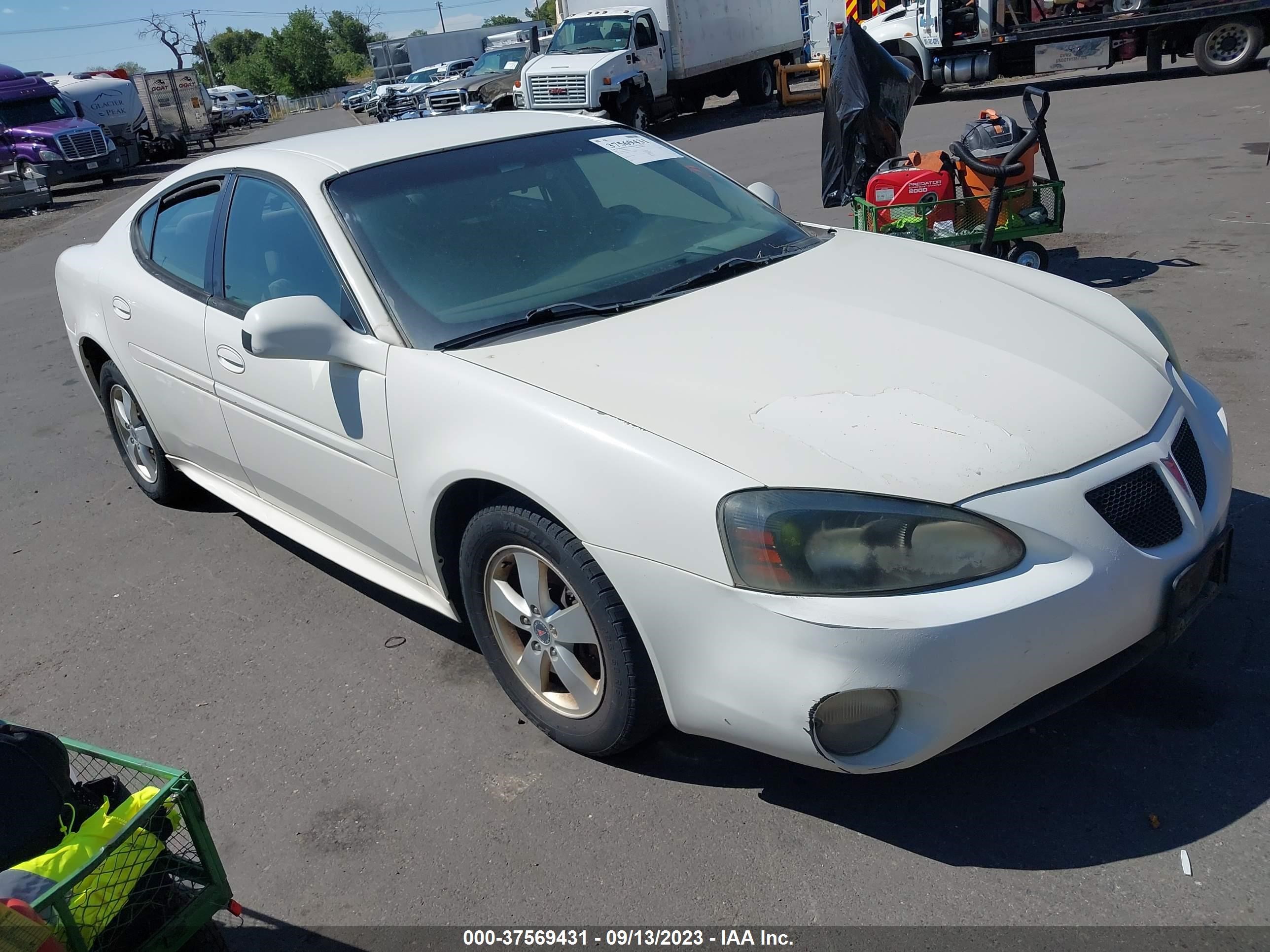 Photo 0 VIN: 2G2WP522351130145 - PONTIAC GRAND PRIX 