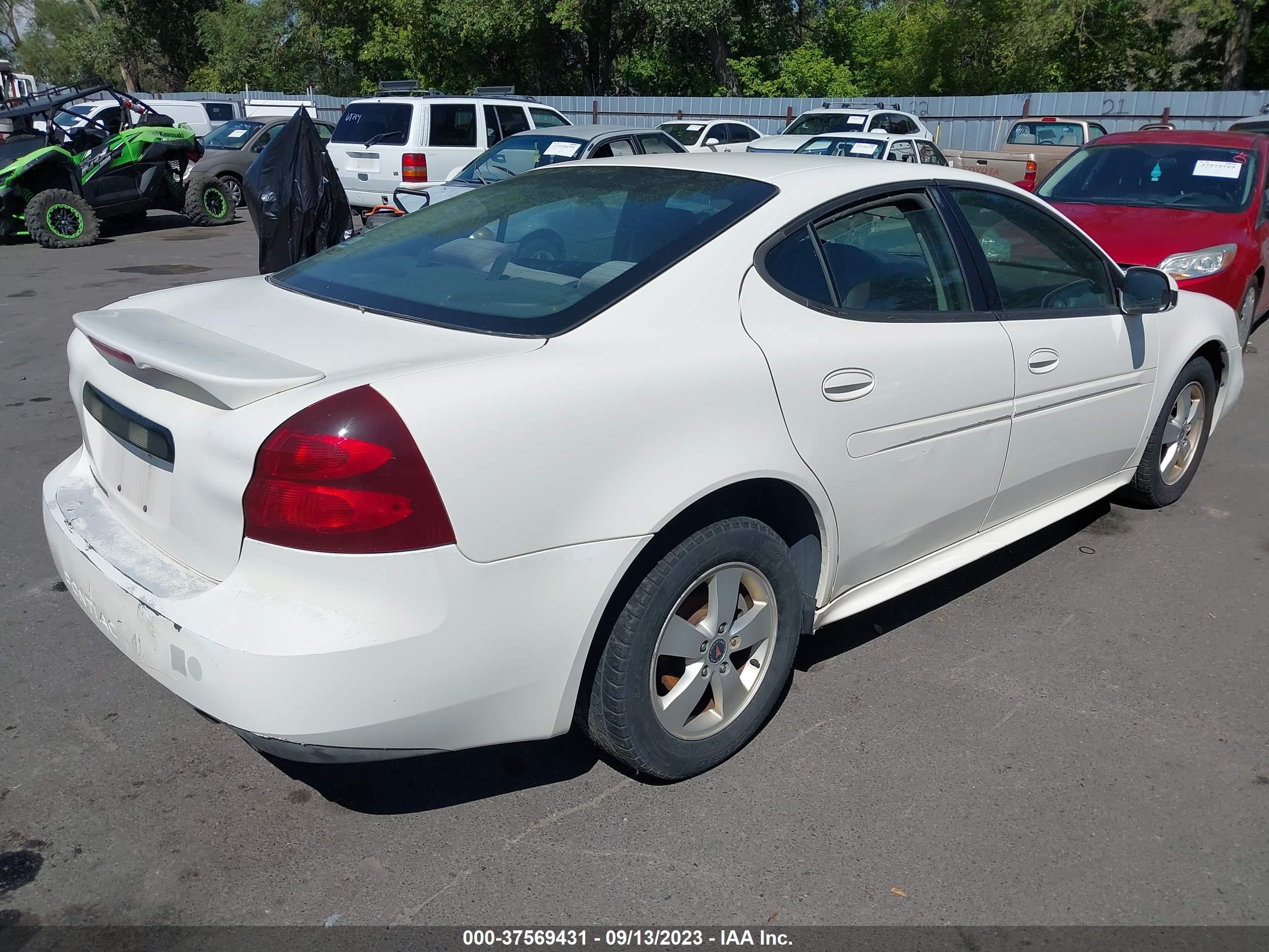 Photo 3 VIN: 2G2WP522351130145 - PONTIAC GRAND PRIX 