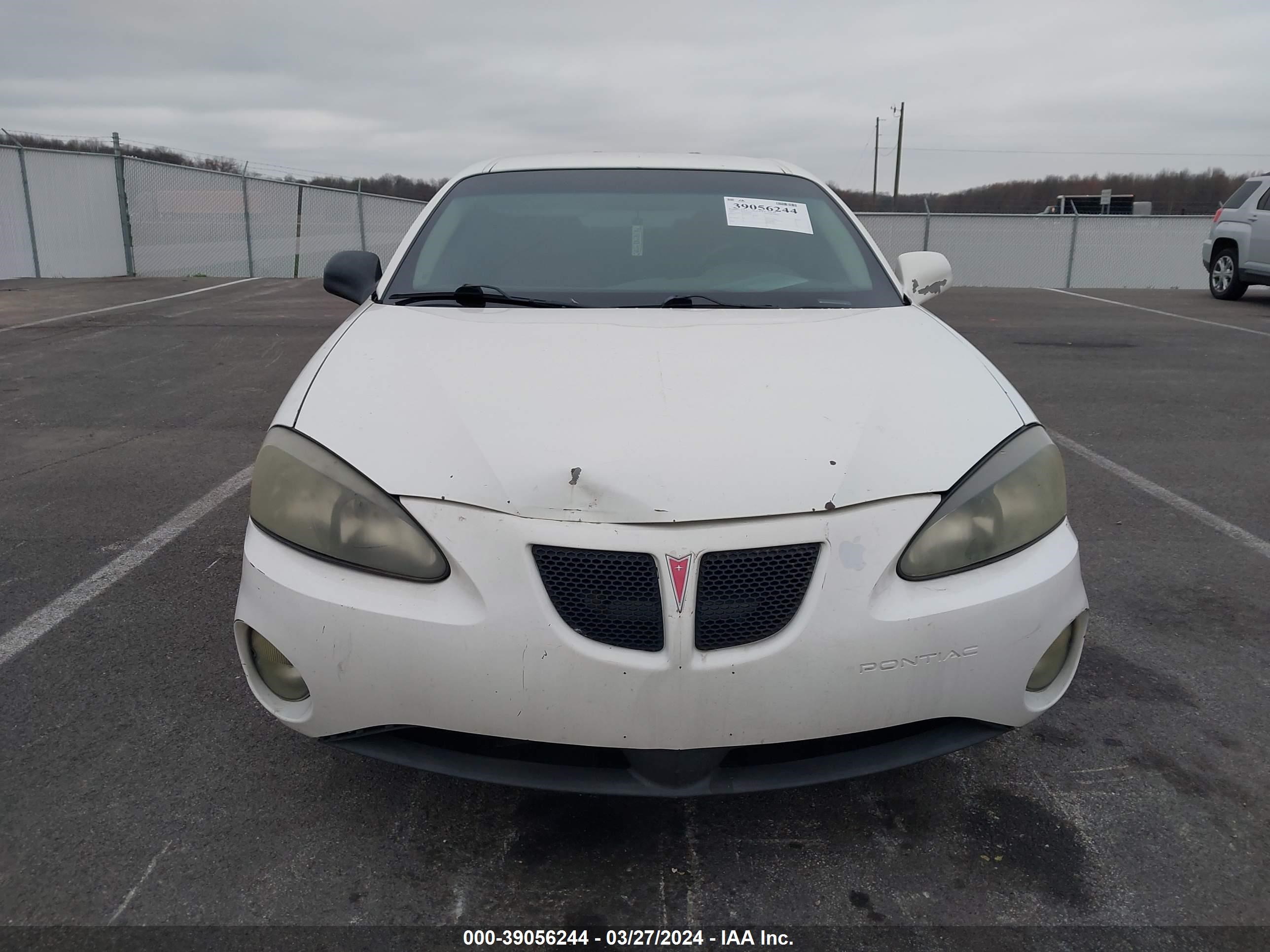 Photo 5 VIN: 2G2WP522741293749 - PONTIAC GRAND PRIX 