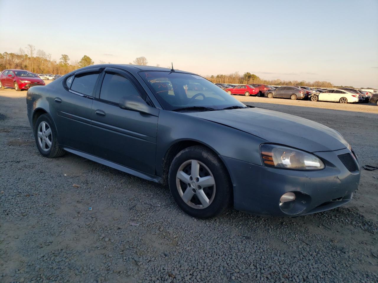 Photo 3 VIN: 2G2WP542151179440 - PONTIAC GRAND PRIX 