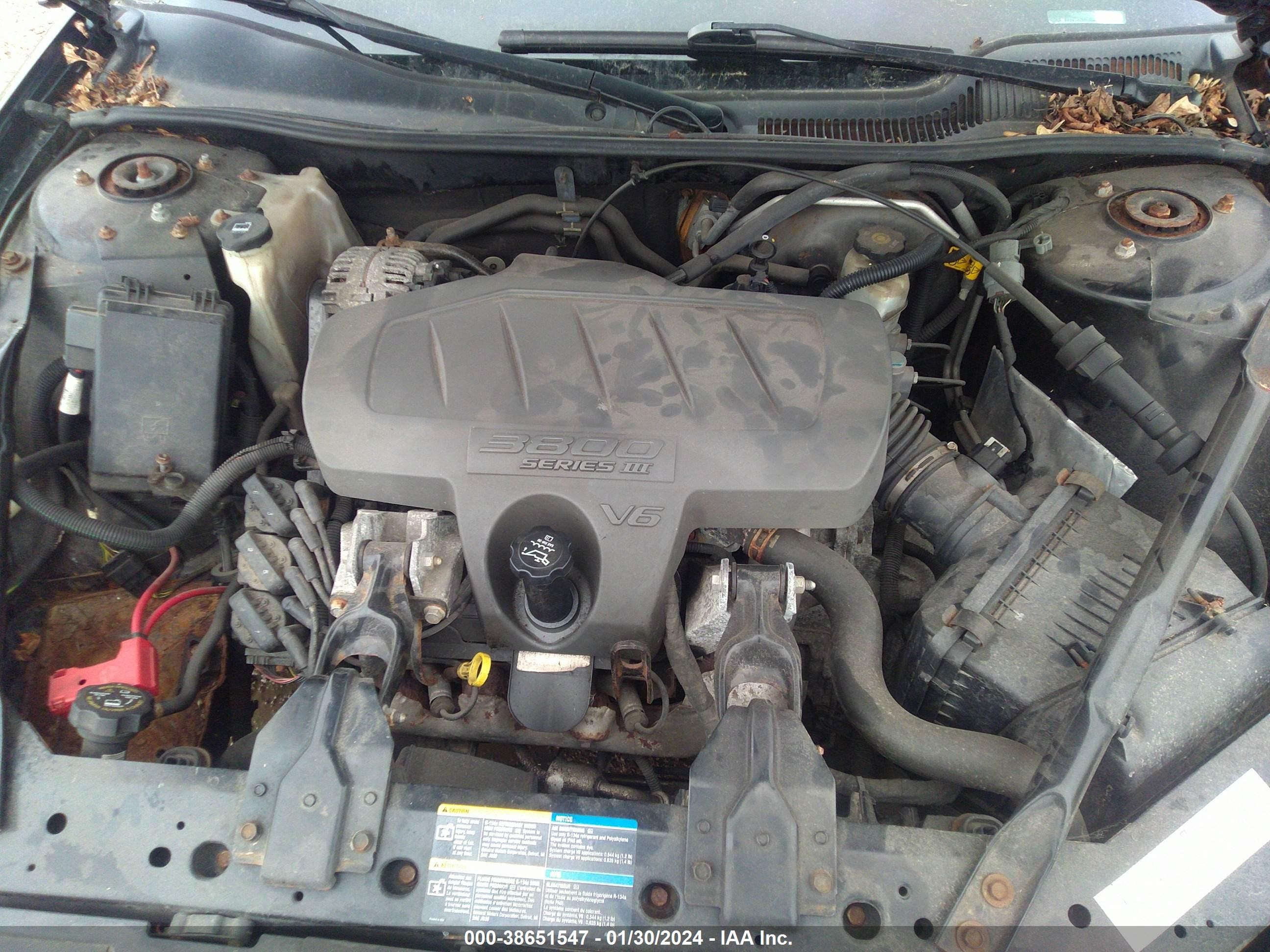 Photo 9 VIN: 2G2WP552061170714 - PONTIAC GRAN PRIX 