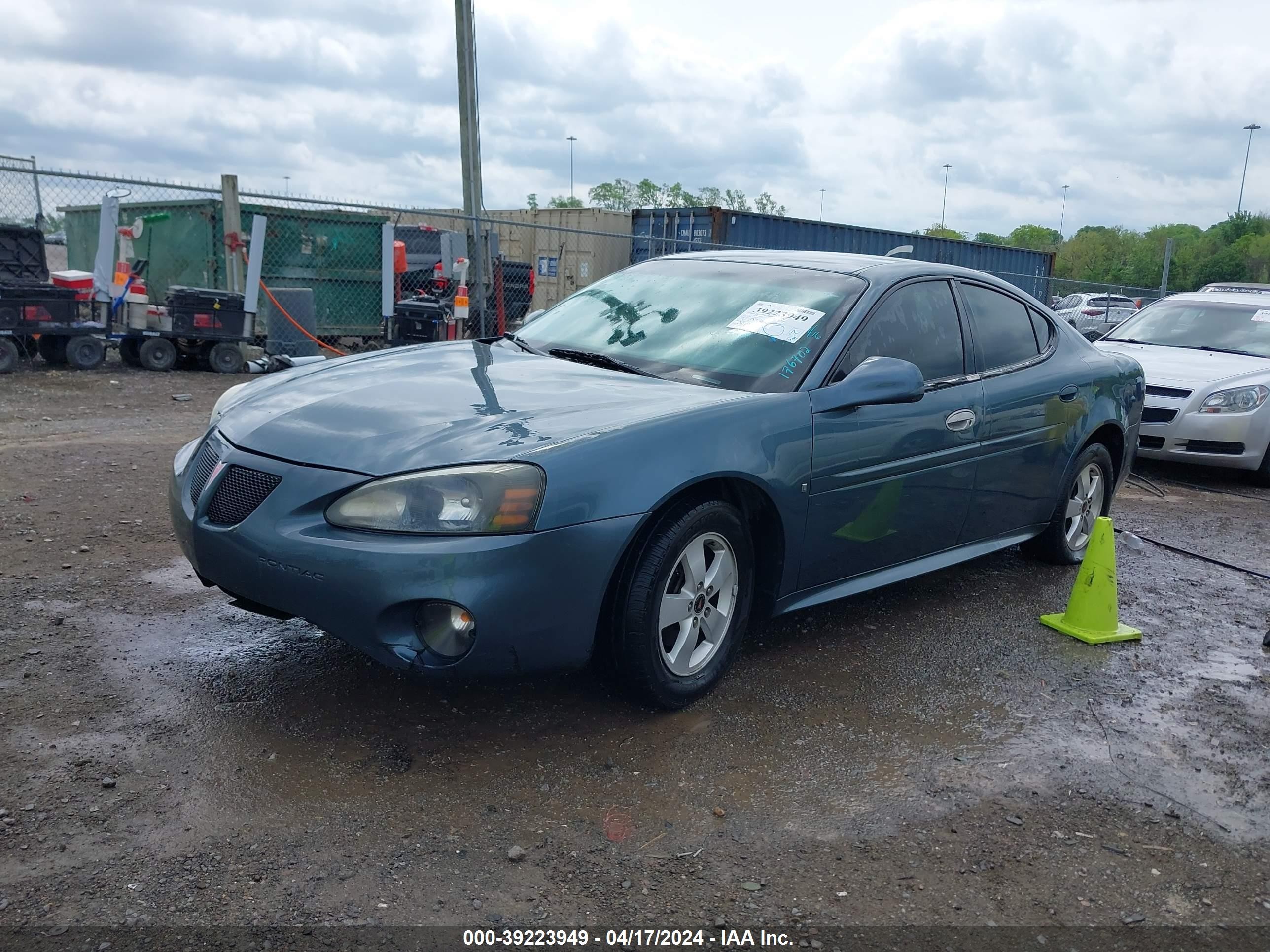 Photo 1 VIN: 2G2WP552161176702 - PONTIAC GRAND PRIX 