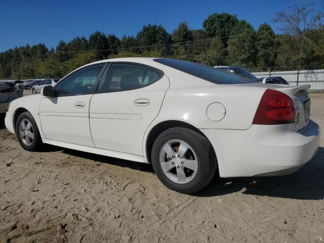 Photo 1 VIN: 2G2WP552181148644 - PONTIAC GRAND PRIX 