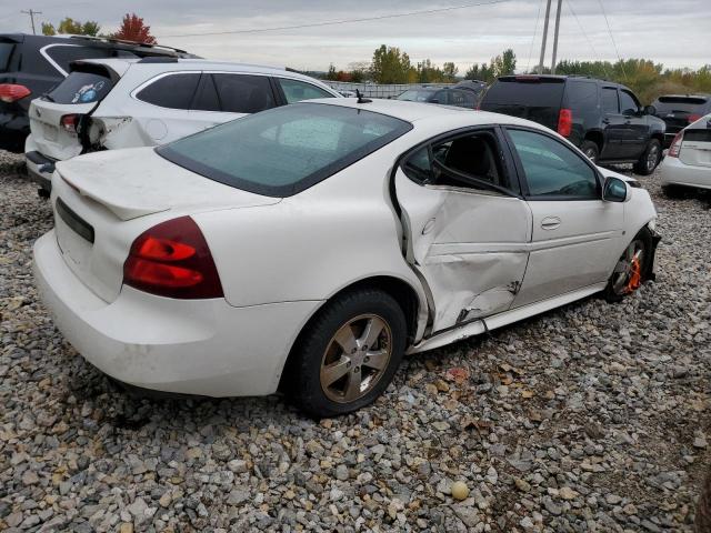 Photo 2 VIN: 2G2WP552181163628 - PONTIAC GRAND PRIX 