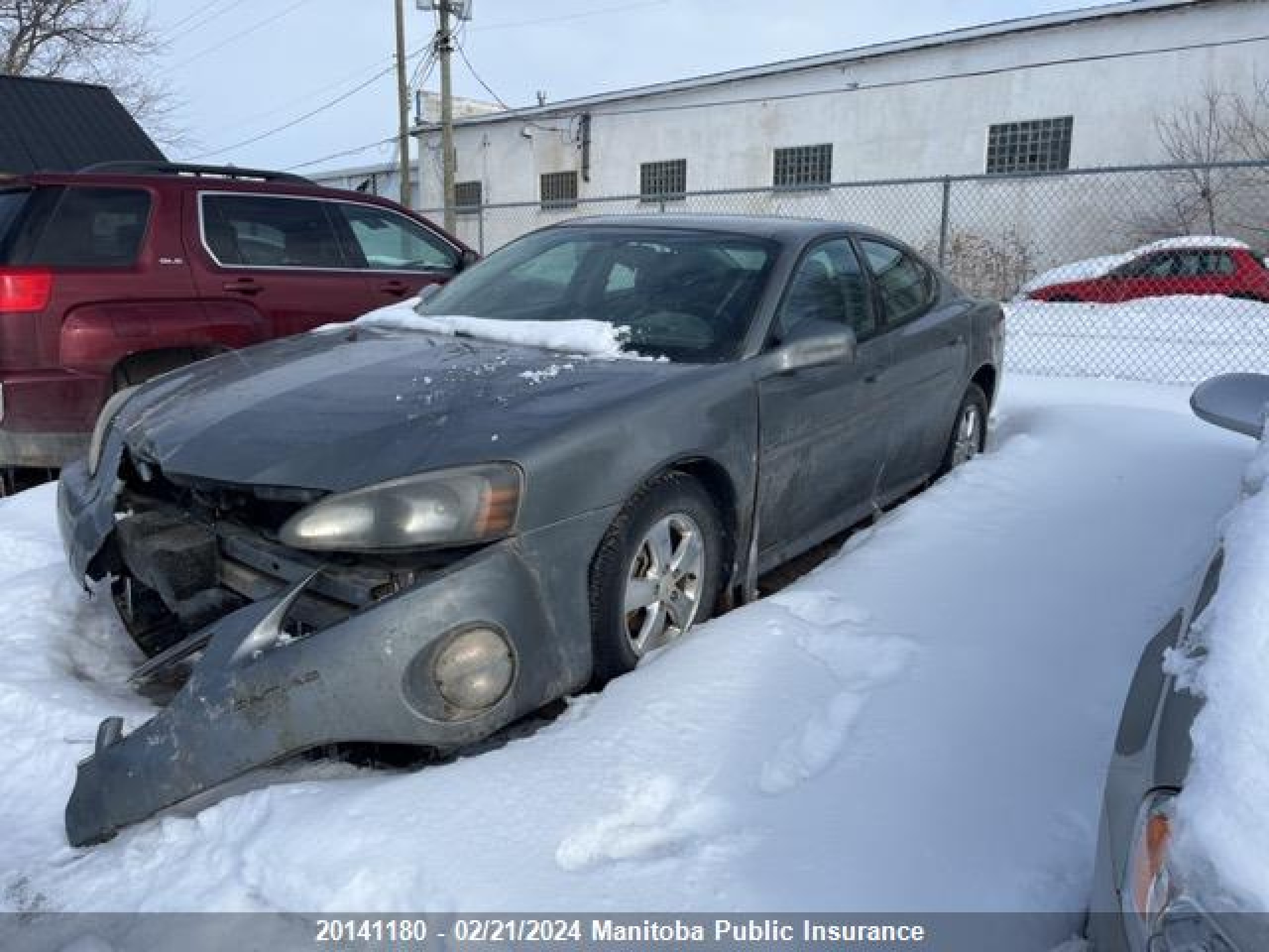 Photo 1 VIN: 2G2WP552181173205 - PONTIAC GRAND PRIX 