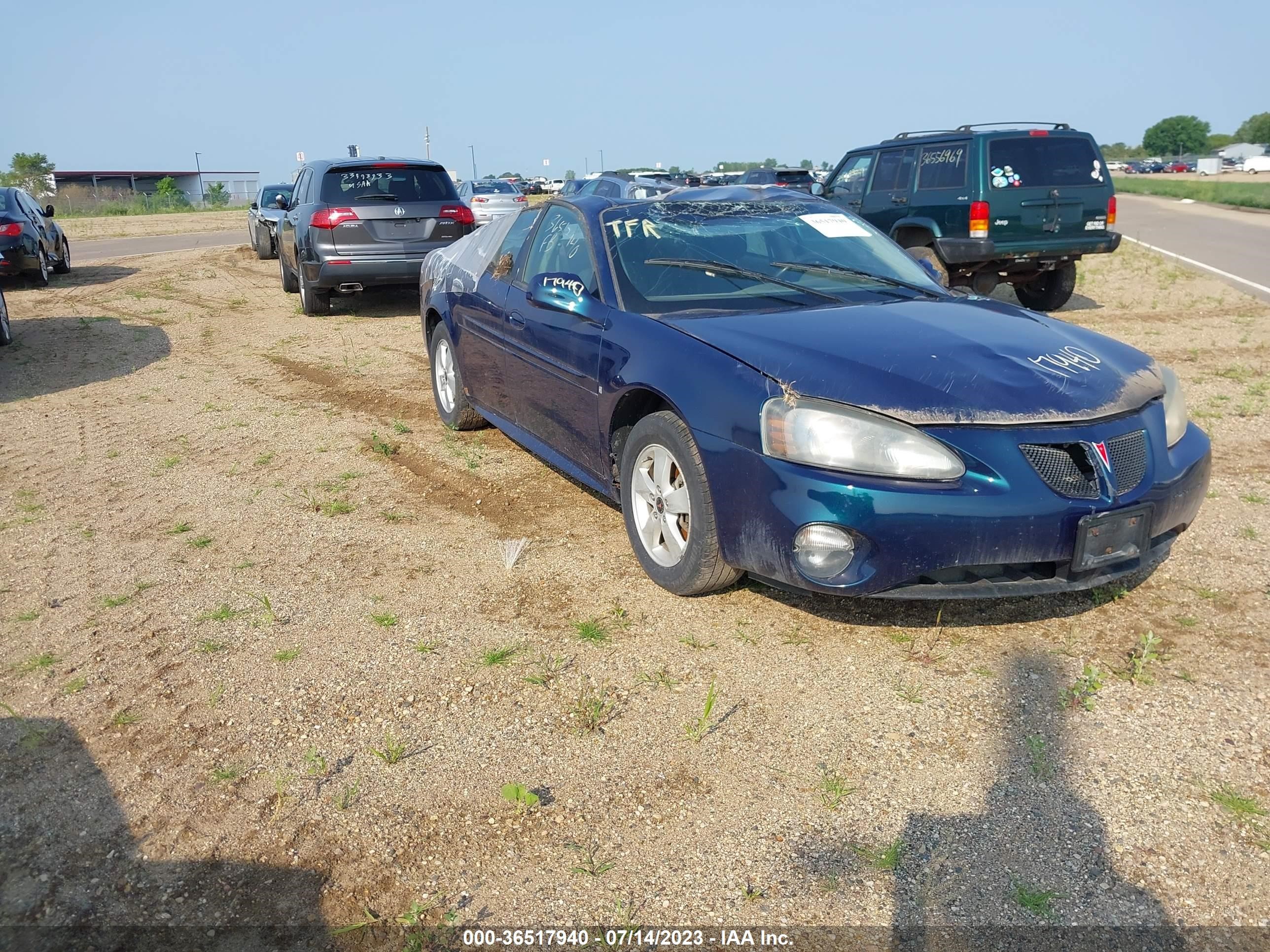 Photo 0 VIN: 2G2WP552261108585 - PONTIAC GRAND PRIX 