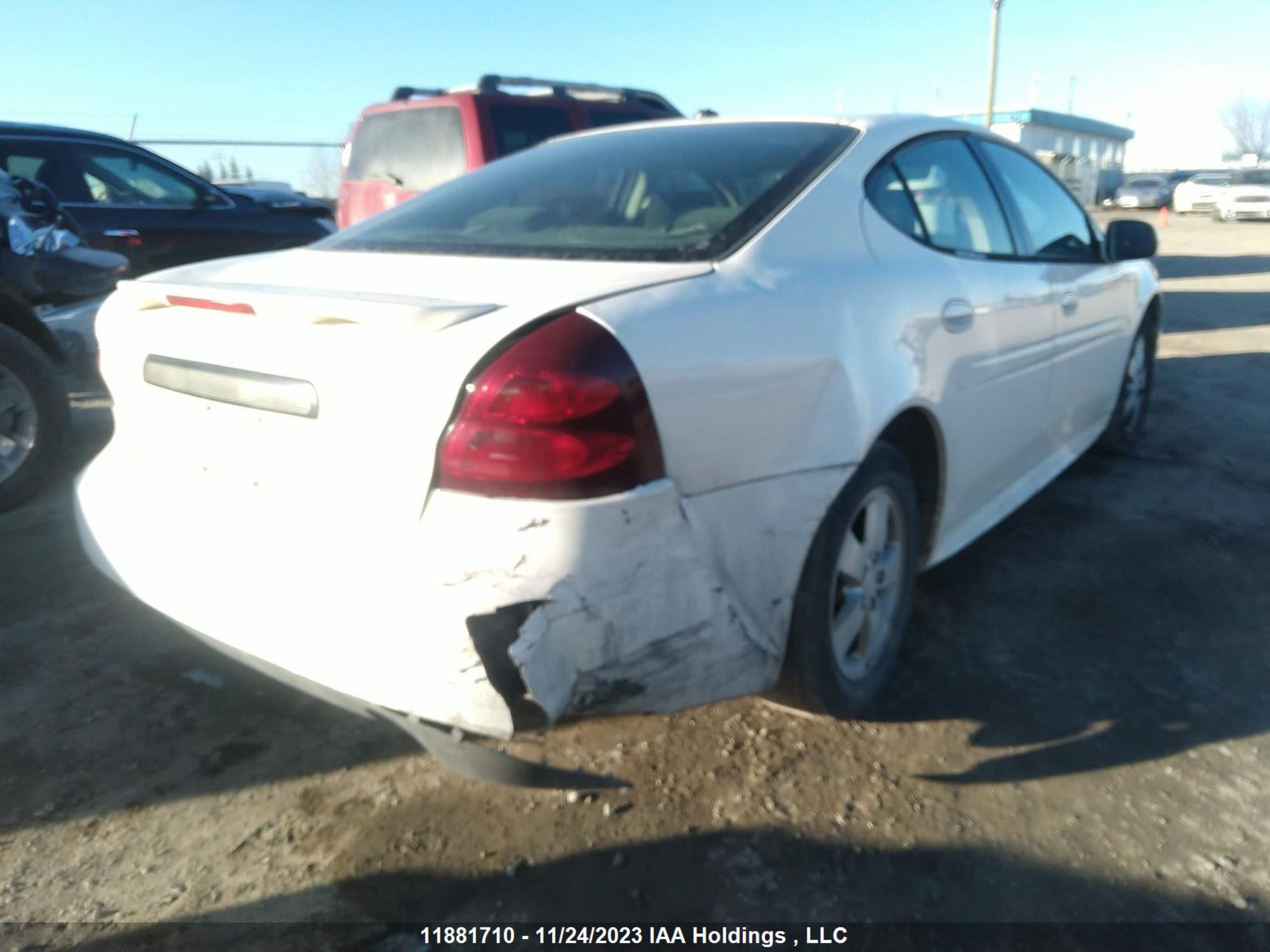 Photo 3 VIN: 2G2WP552271137697 - PONTIAC GRAND PRIX 