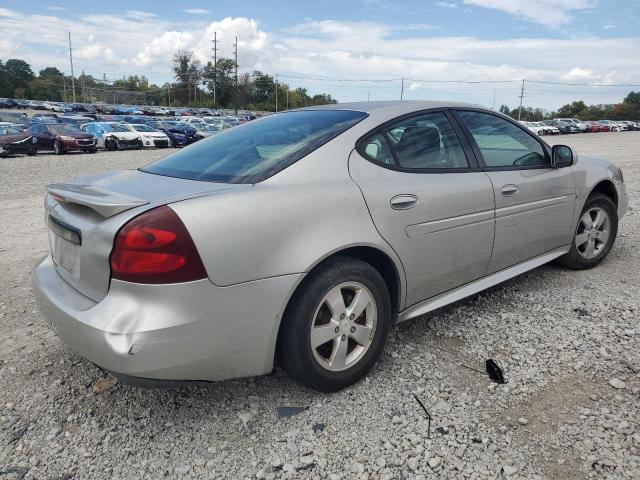 Photo 2 VIN: 2G2WP552281104264 - PONTIAC GRAND PRIX 