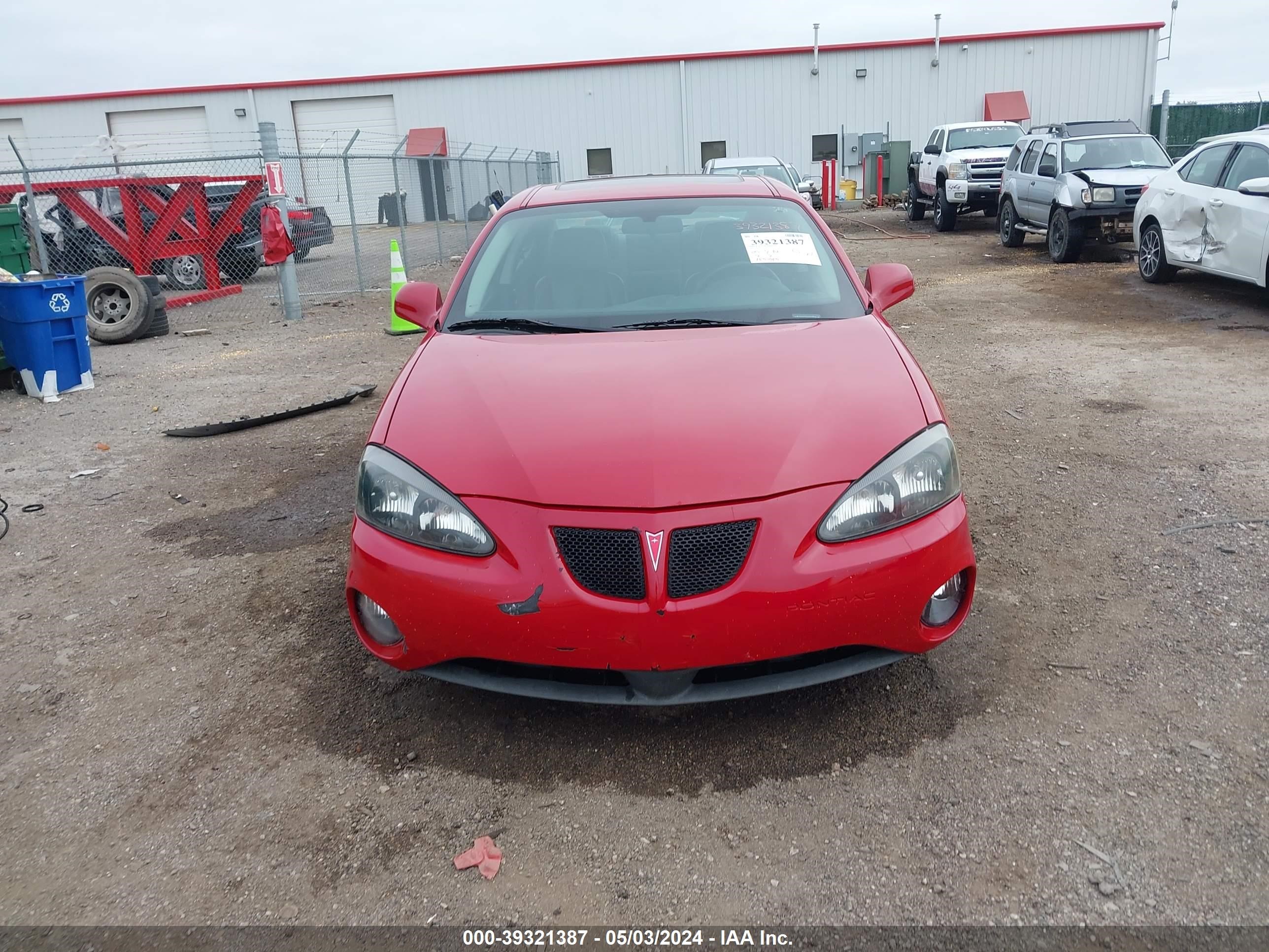 Photo 12 VIN: 2G2WP552281140021 - PONTIAC GRAND PRIX 