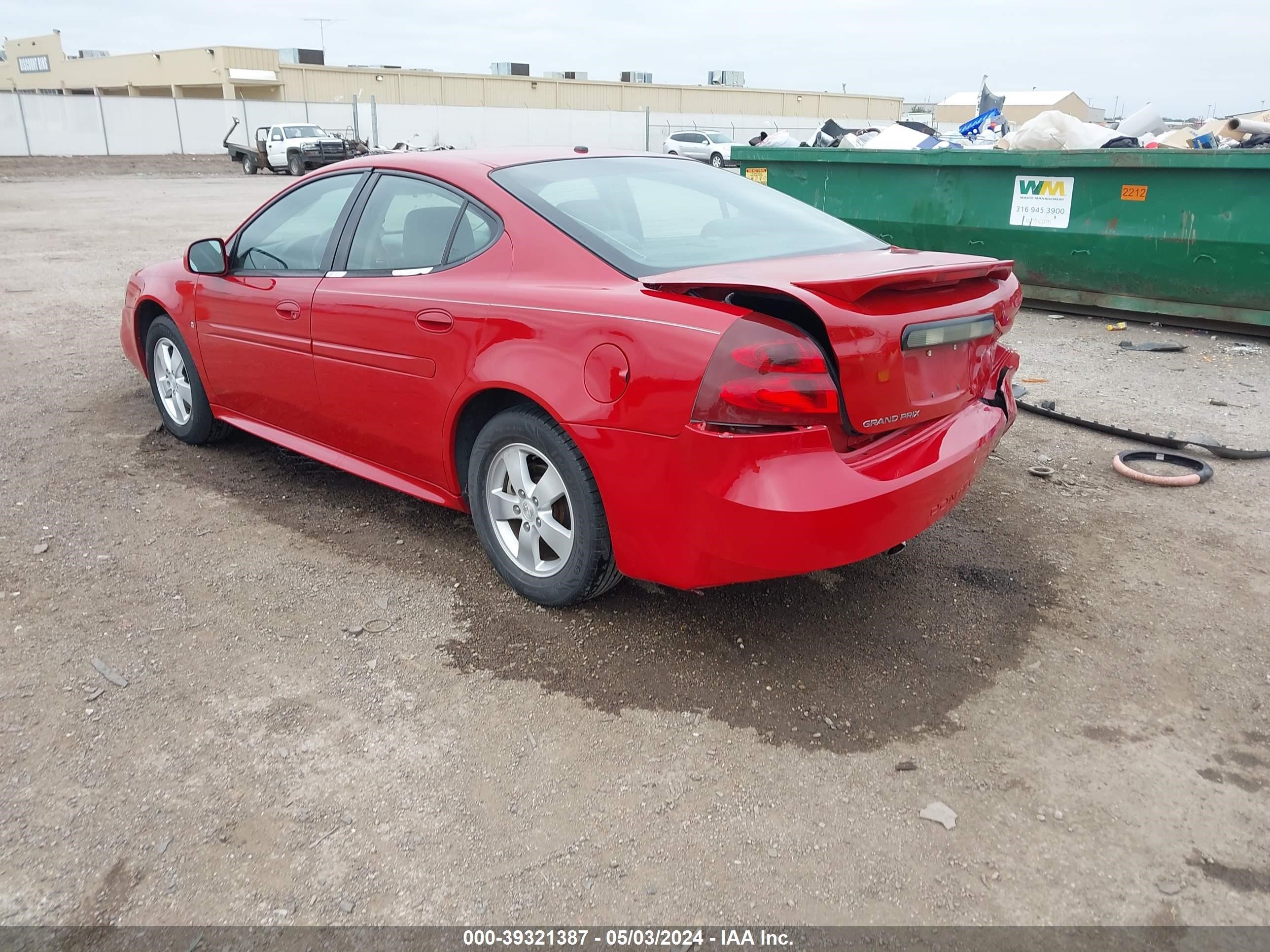 Photo 2 VIN: 2G2WP552281140021 - PONTIAC GRAND PRIX 