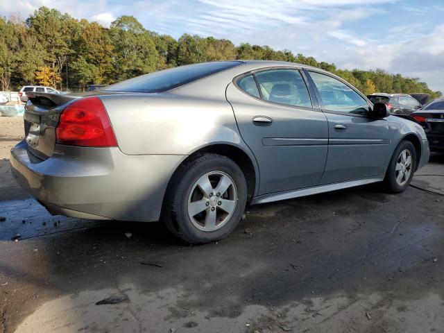 Photo 2 VIN: 2G2WP552281176100 - PONTIAC GRAND PRIX 