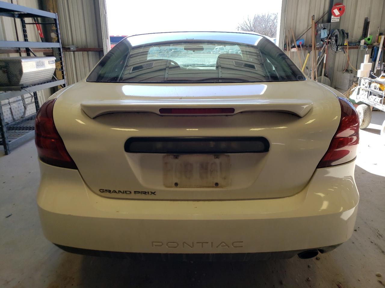 Photo 5 VIN: 2G2WP552281183919 - PONTIAC GRAND PRIX 