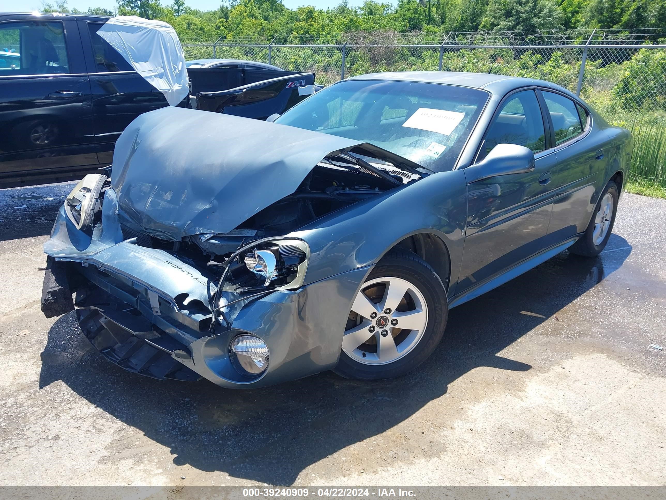 Photo 1 VIN: 2G2WP552361202118 - PONTIAC GRAND PRIX 