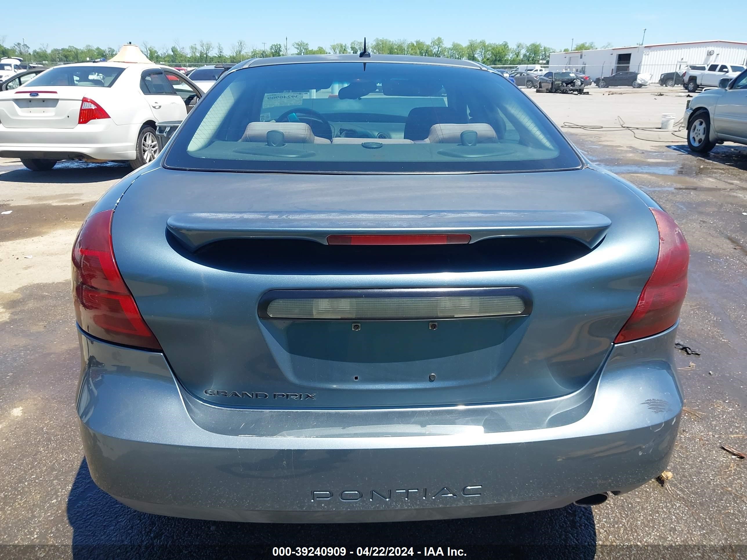 Photo 15 VIN: 2G2WP552361202118 - PONTIAC GRAND PRIX 