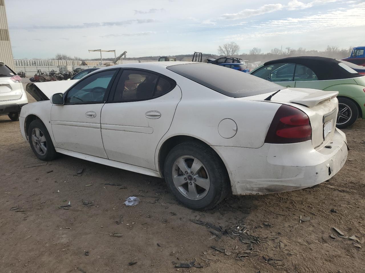 Photo 1 VIN: 2G2WP552361244577 - PONTIAC GRAND PRIX 