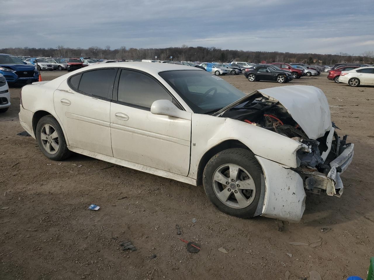 Photo 3 VIN: 2G2WP552361244577 - PONTIAC GRAND PRIX 