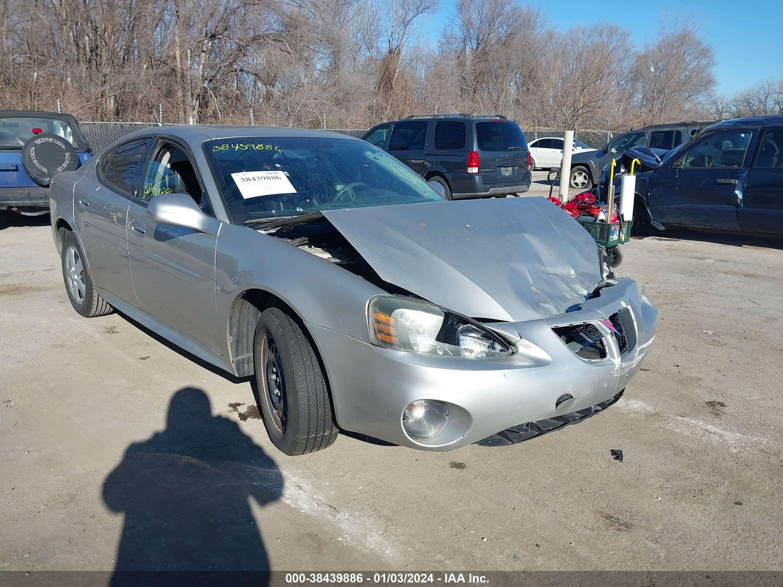 Photo 0 VIN: 2G2WP552371148675 - PONTIAC GRAND PRIX 