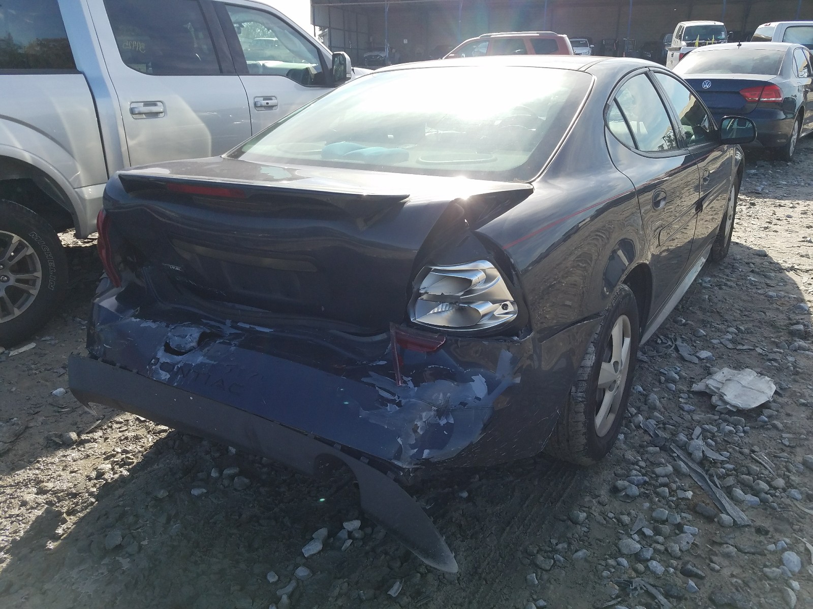 Photo 3 VIN: 2G2WP552381115158 - PONTIAC GRAND PRIX 