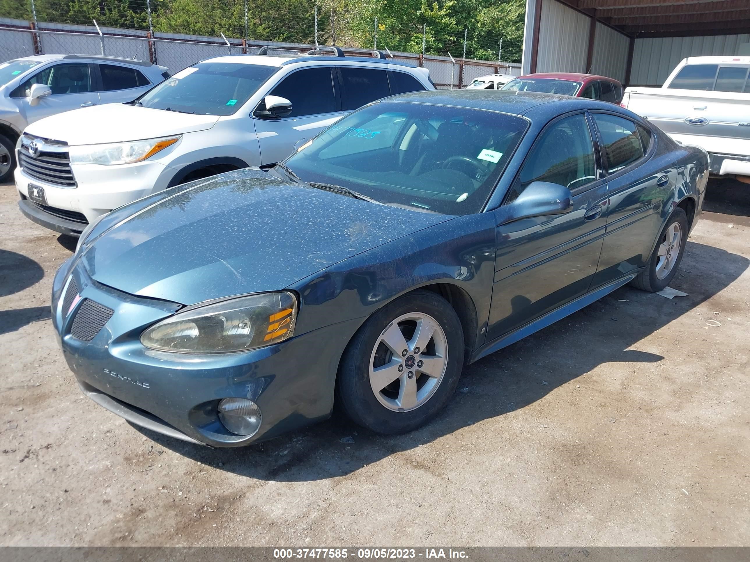 Photo 1 VIN: 2G2WP552461121273 - PONTIAC GRAND PRIX 