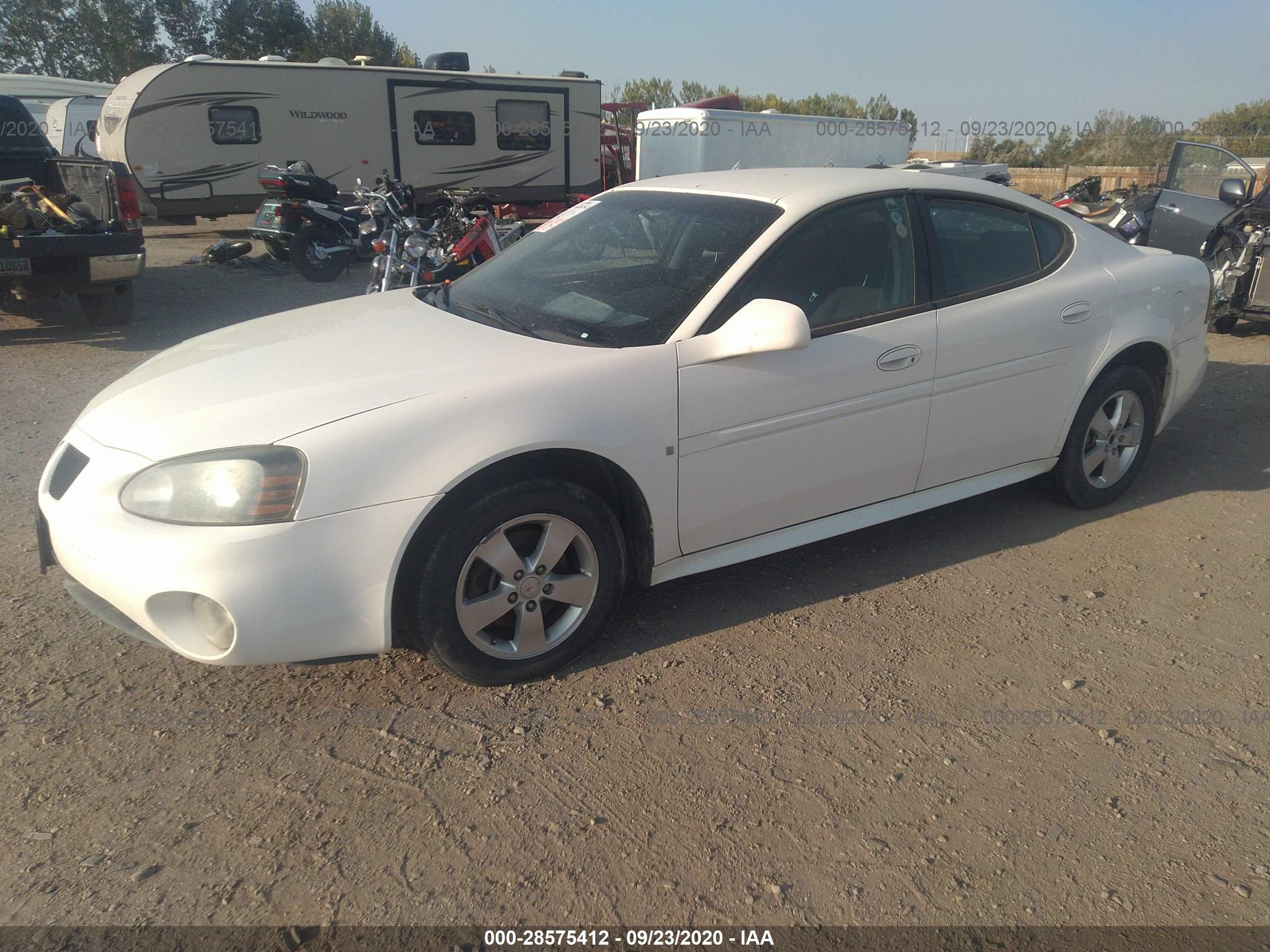 Photo 1 VIN: 2G2WP552471121940 - PONTIAC GRAND PRIX 