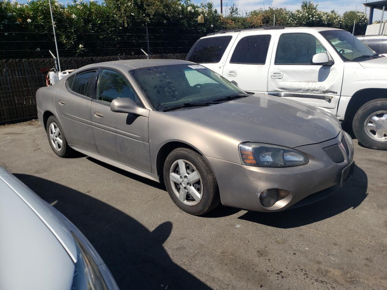 Photo 3 VIN: 2G2WP552561171163 - PONTIAC GRAND PRIX 