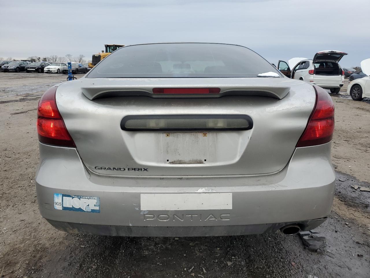 Photo 5 VIN: 2G2WP552571110963 - PONTIAC GRAND PRIX 