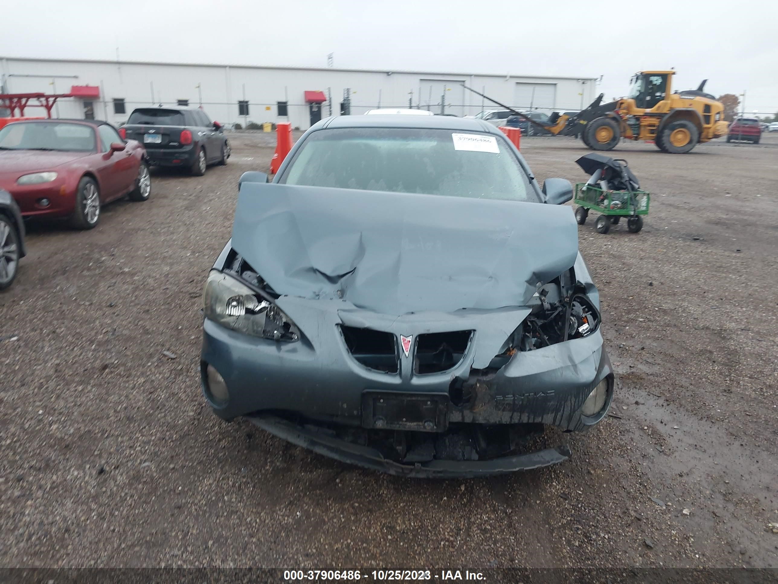 Photo 5 VIN: 2G2WP552661262331 - PONTIAC GRAND PRIX 