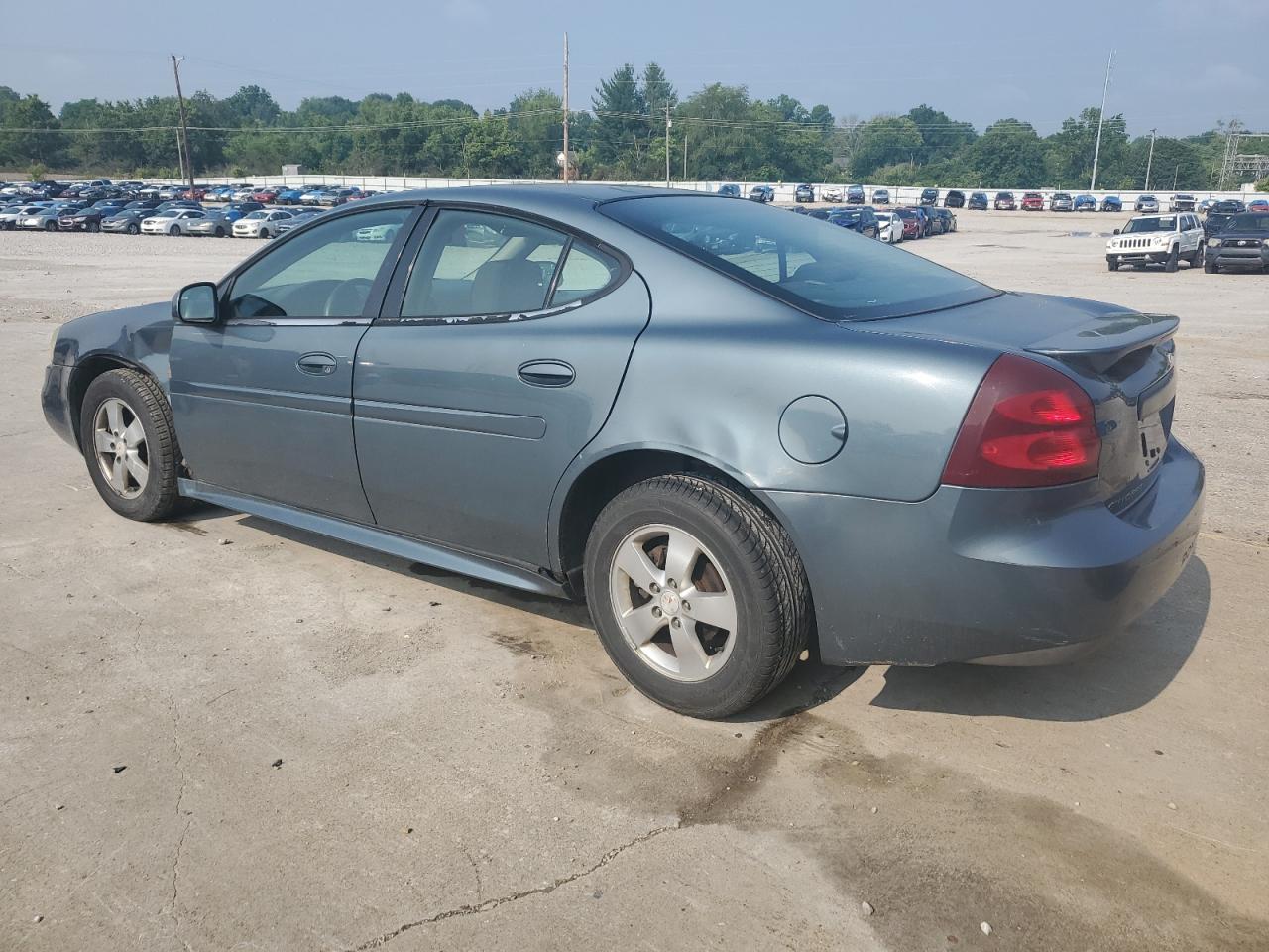 Photo 1 VIN: 2G2WP552671118814 - PONTIAC GRAND PRIX 