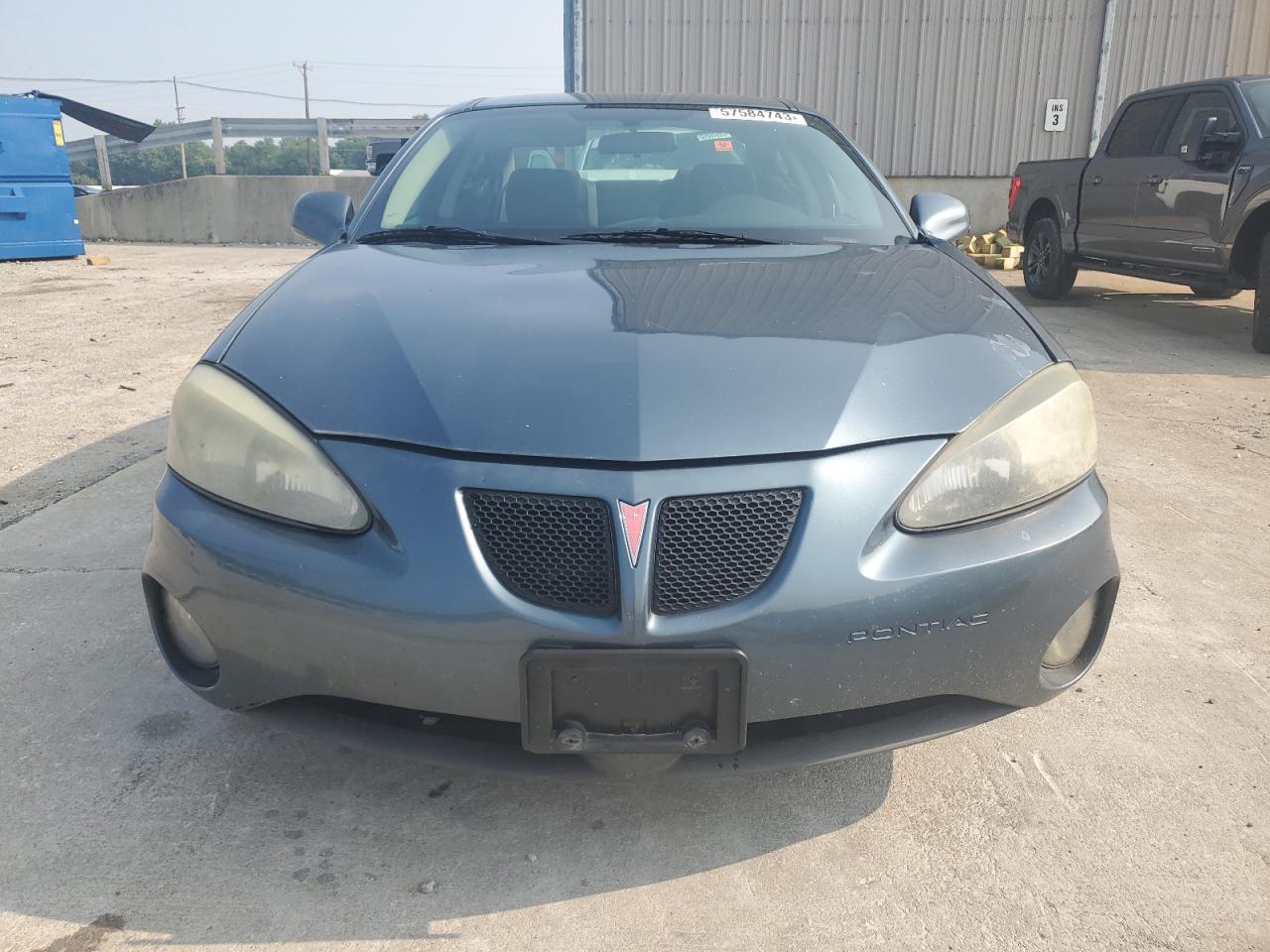 Photo 4 VIN: 2G2WP552671118814 - PONTIAC GRAND PRIX 