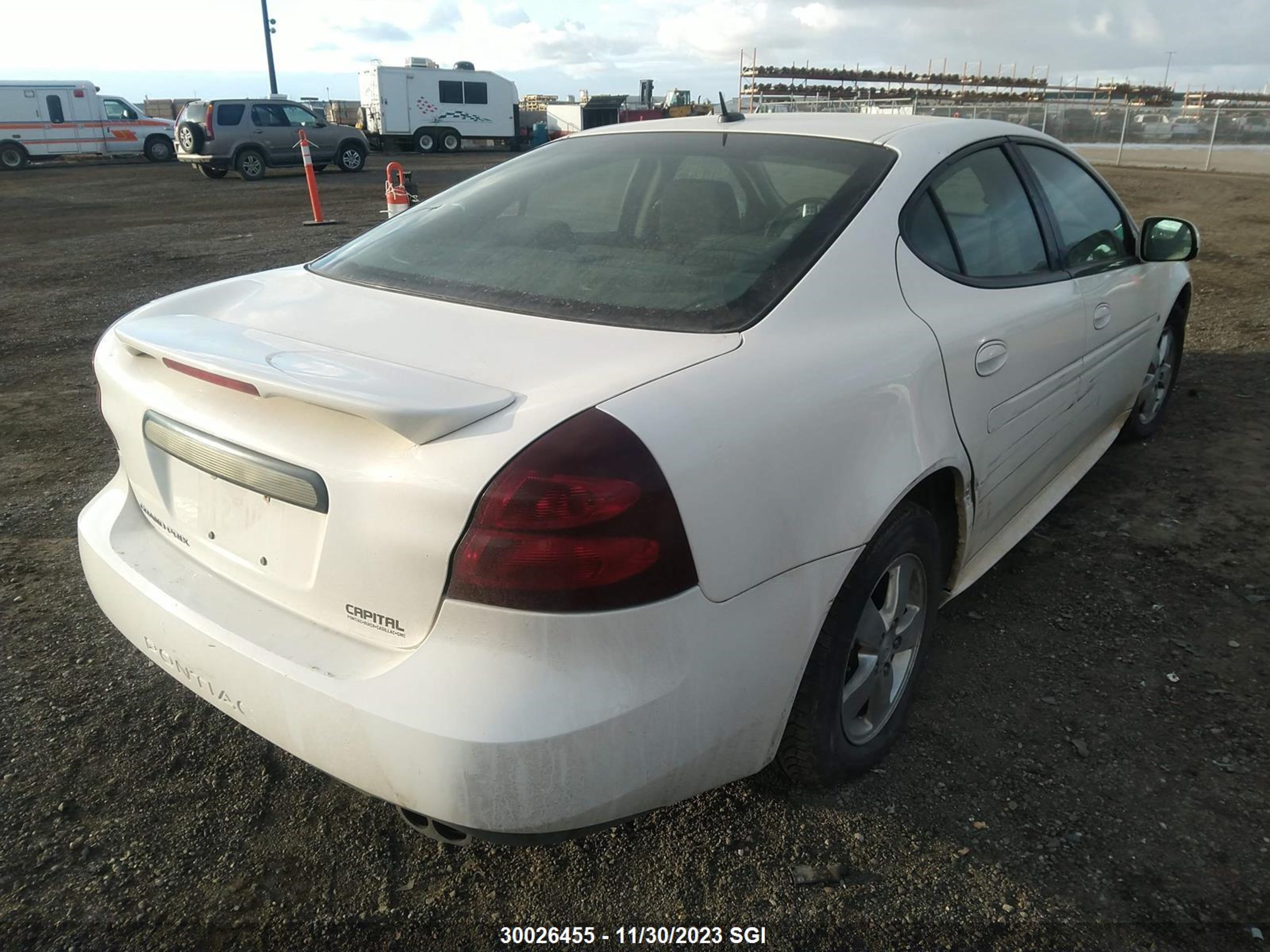 Photo 3 VIN: 2G2WP552771188368 - PONTIAC GRAND PRIX 