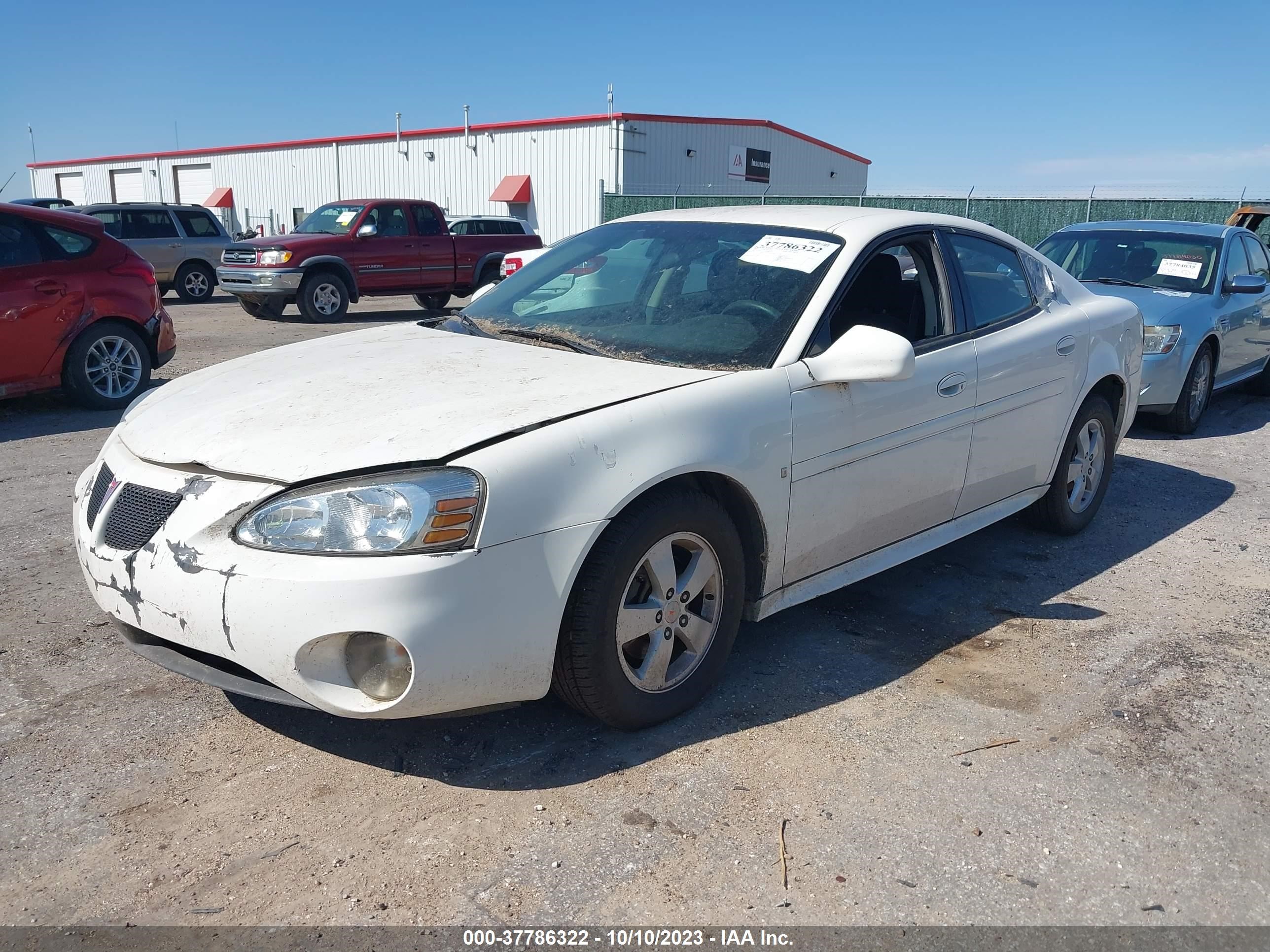 Photo 1 VIN: 2G2WP552771207873 - PONTIAC GRAND PRIX 