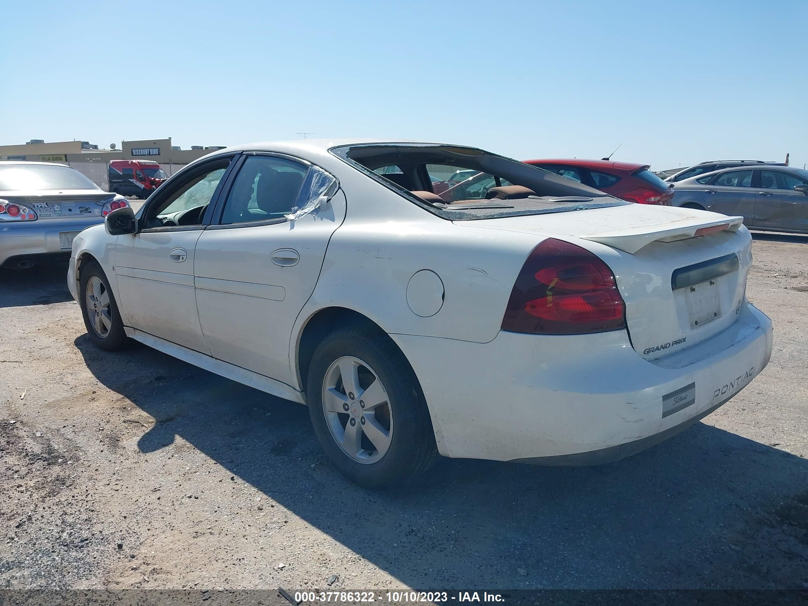 Photo 2 VIN: 2G2WP552771207873 - PONTIAC GRAND PRIX 