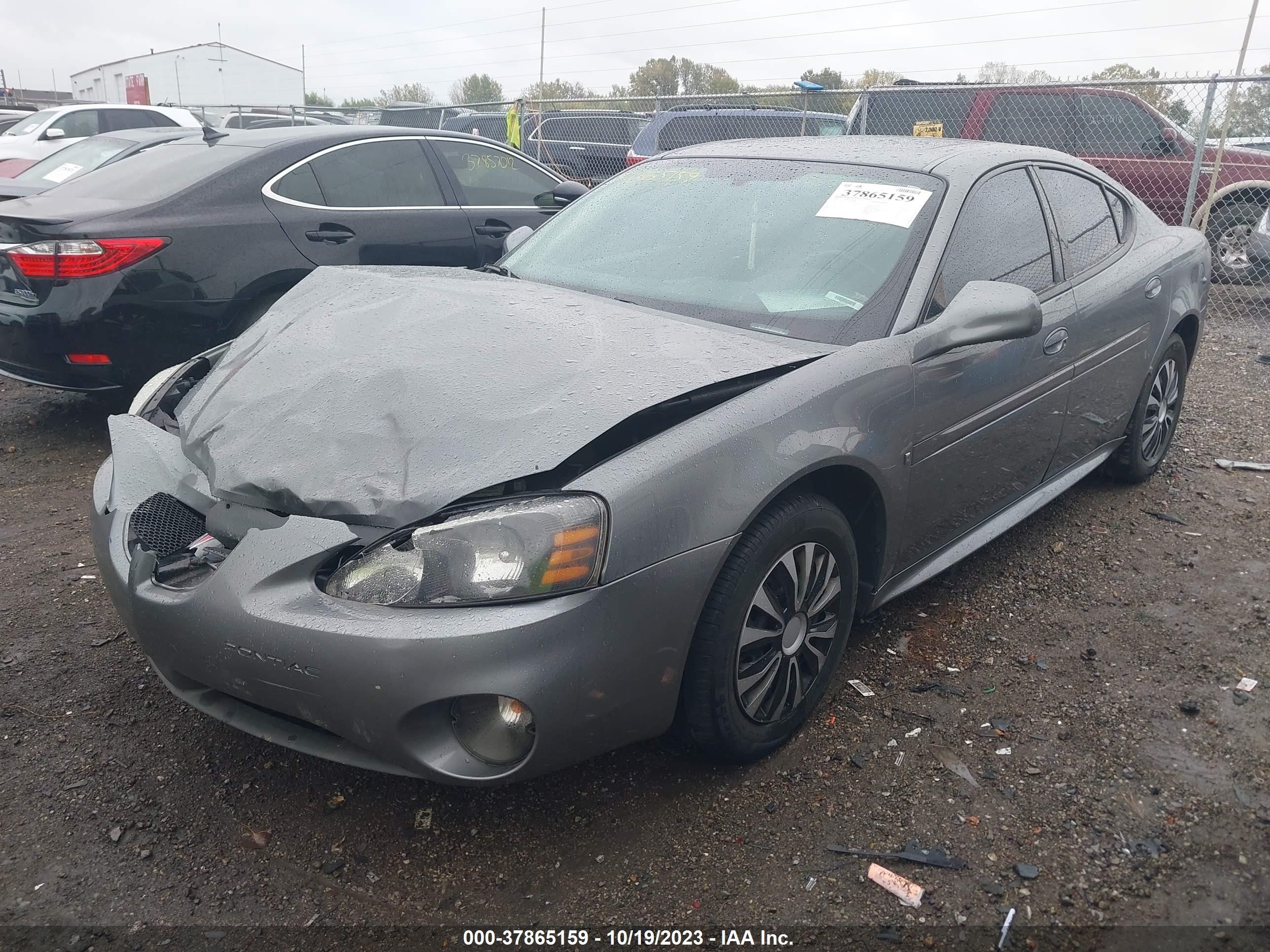 Photo 1 VIN: 2G2WP552771215083 - PONTIAC GRAND PRIX 