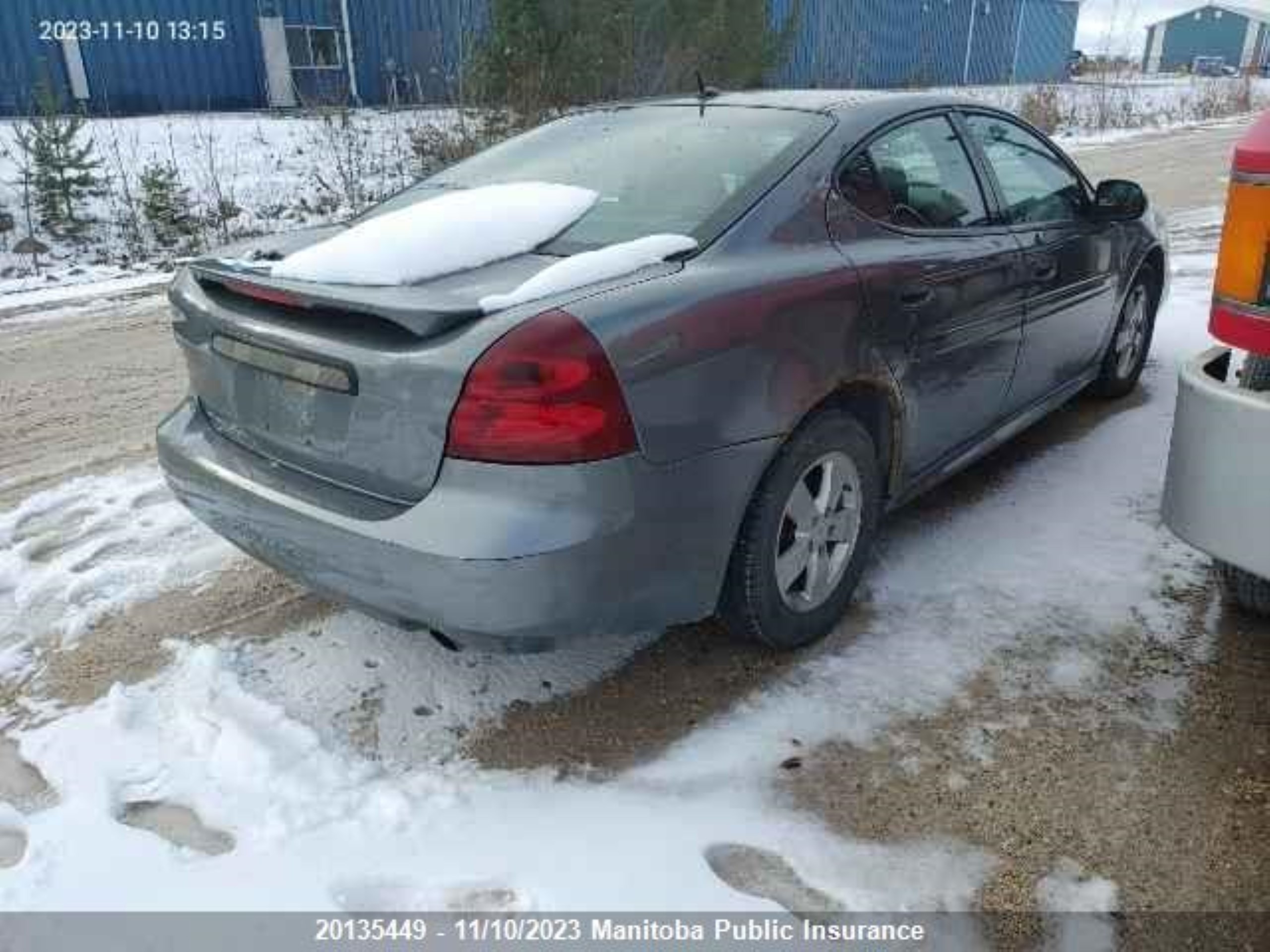 Photo 3 VIN: 2G2WP552781132318 - PONTIAC GRAND PRIX 