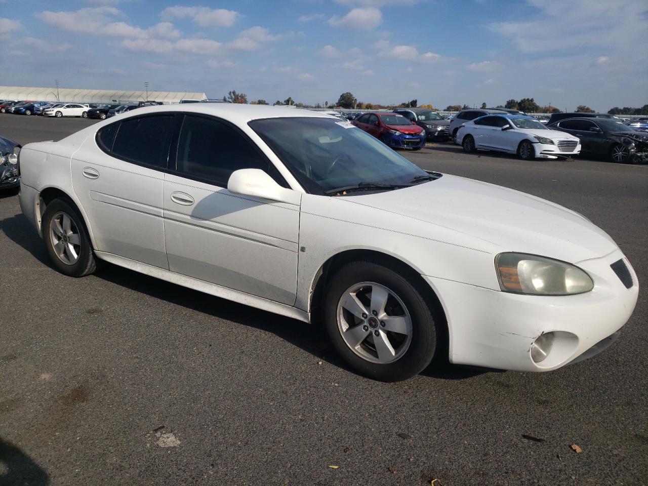 Photo 3 VIN: 2G2WP552861170914 - PONTIAC GRAND PRIX 