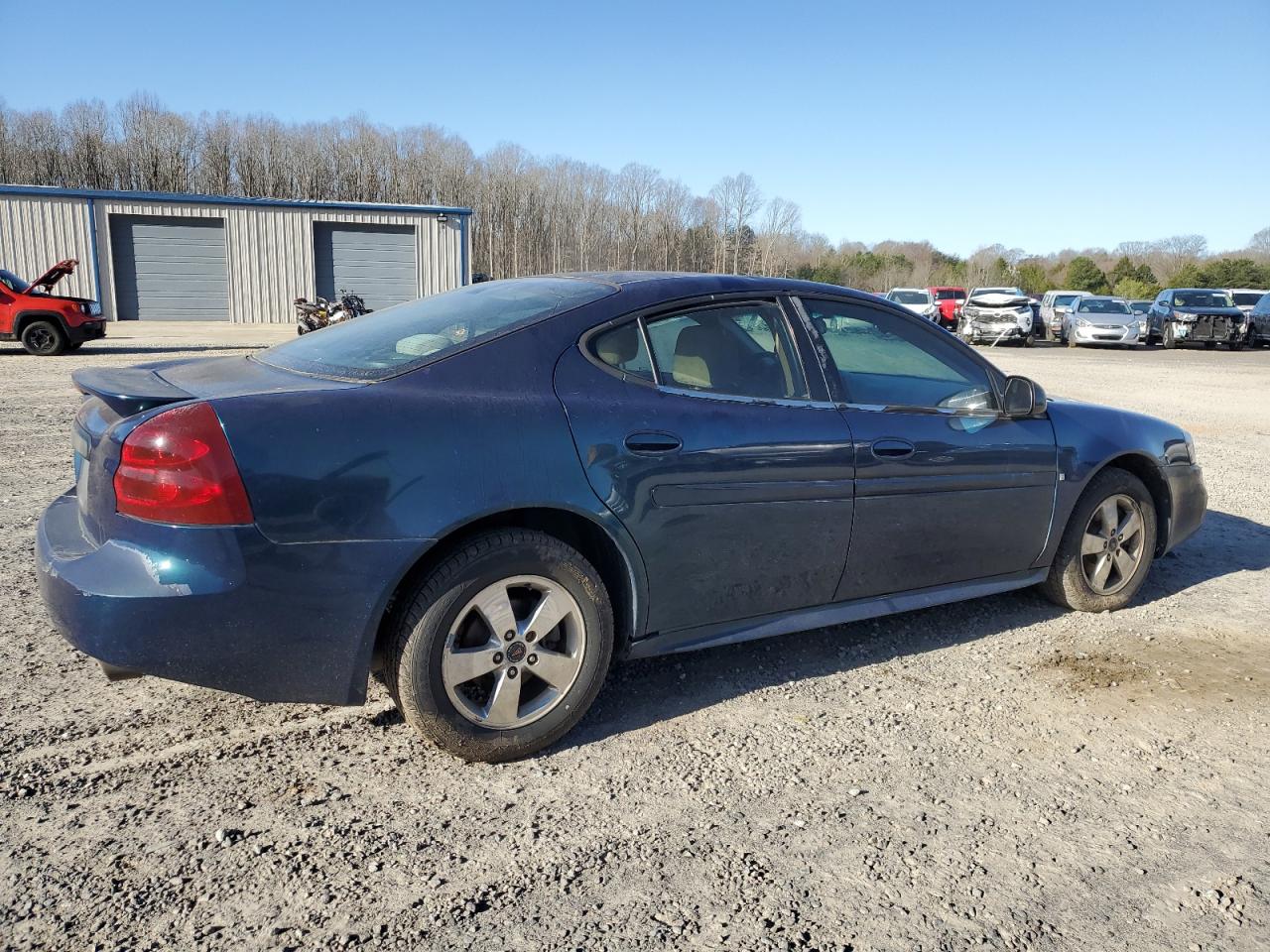 Photo 2 VIN: 2G2WP552961160439 - PONTIAC GRAND PRIX 