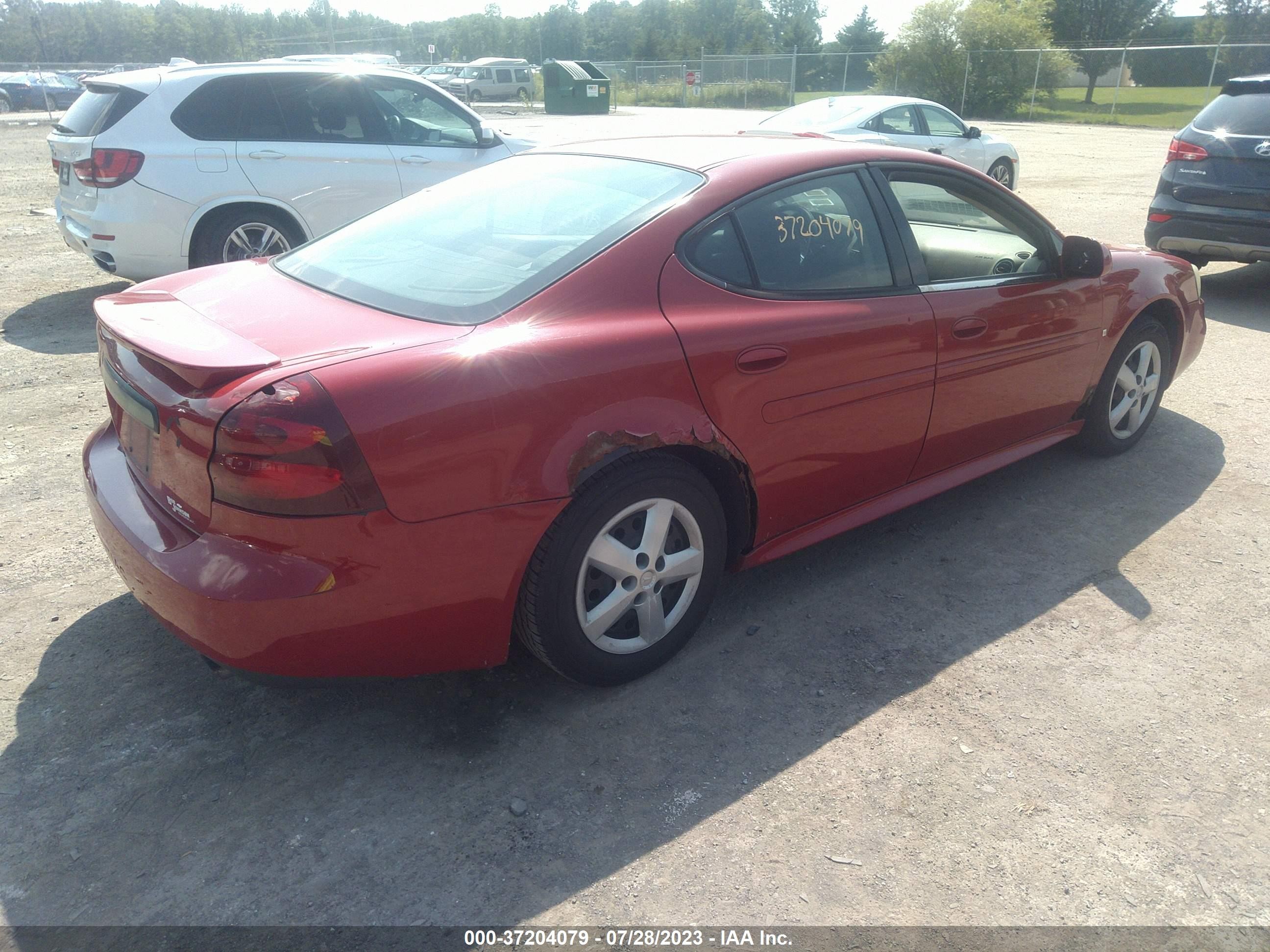 Photo 3 VIN: 2G2WP552971181499 - PONTIAC GRAND PRIX 