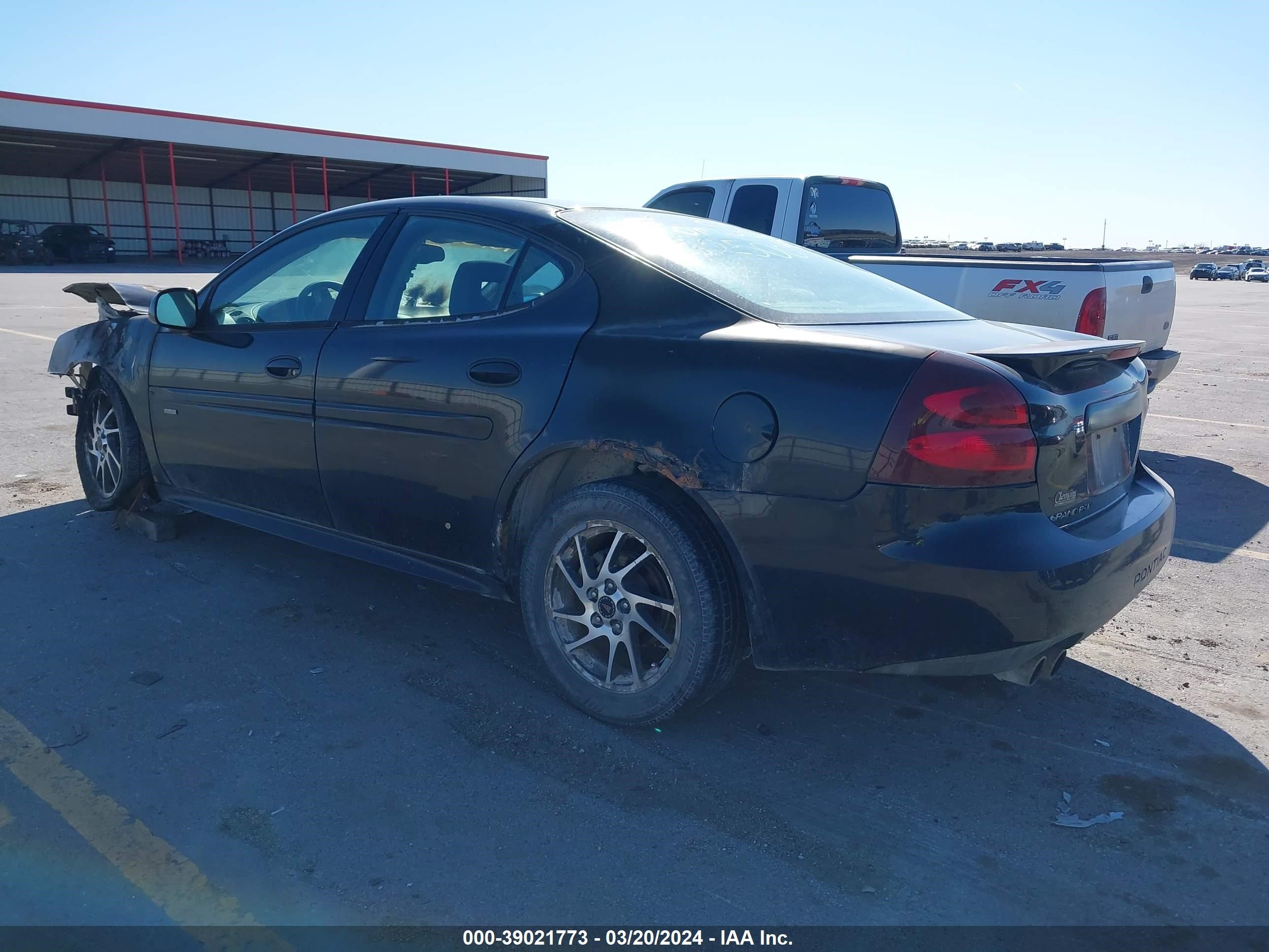 Photo 2 VIN: 2G2WR524741365464 - PONTIAC GRAND PRIX 