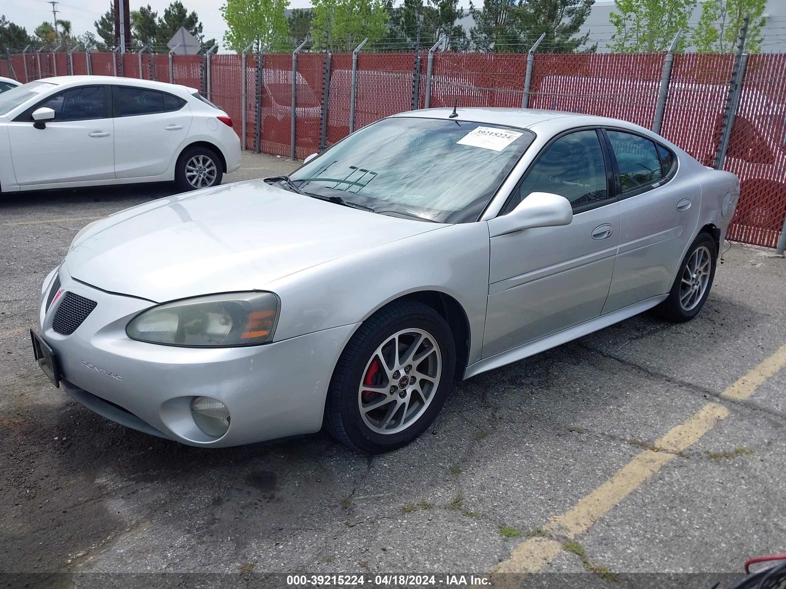 Photo 1 VIN: 2G2WR544441154350 - PONTIAC GRAND PRIX 