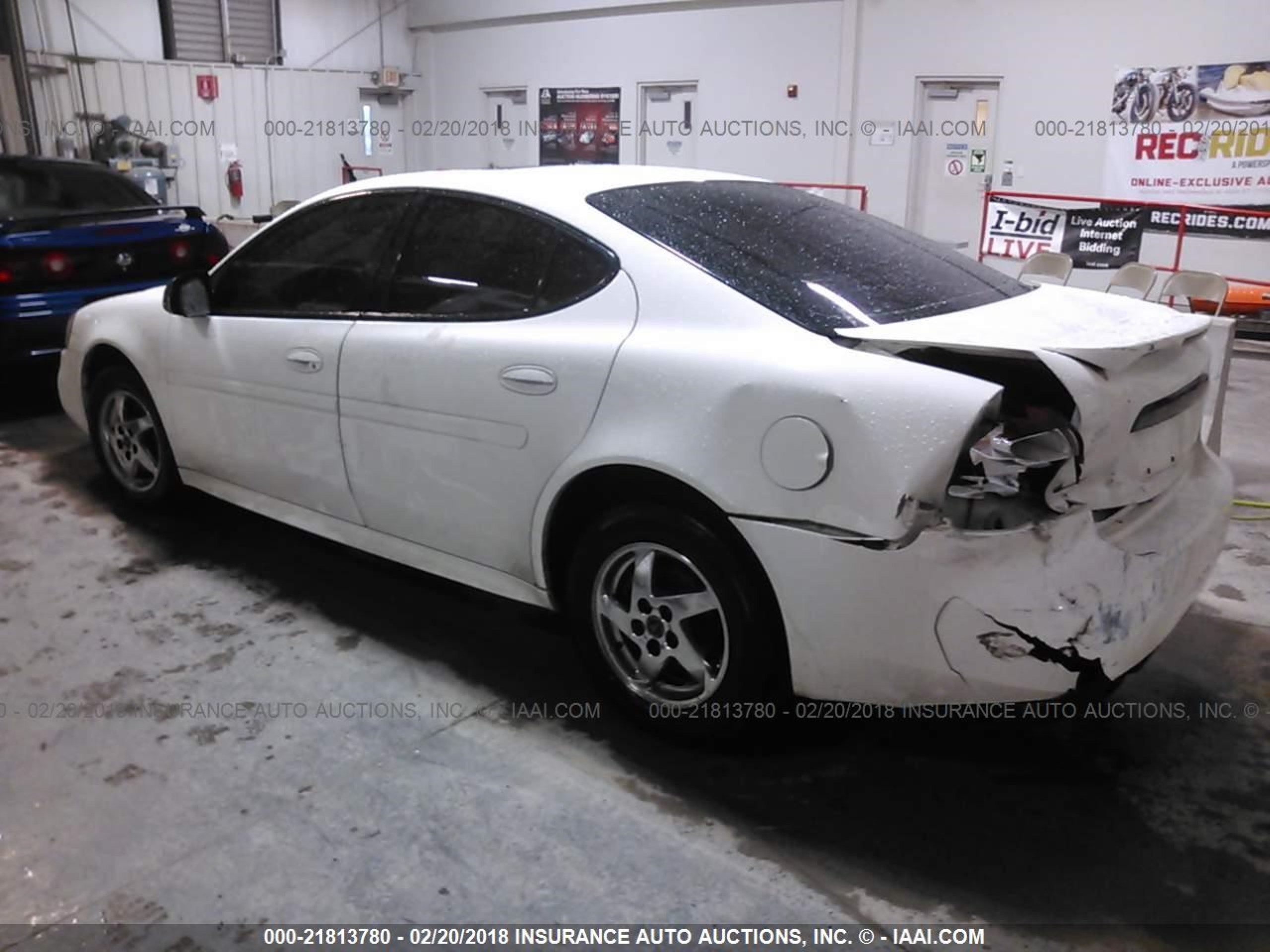 Photo 2 VIN: 2G2WS522141342300 - PONTIAC GRAND PRIX 