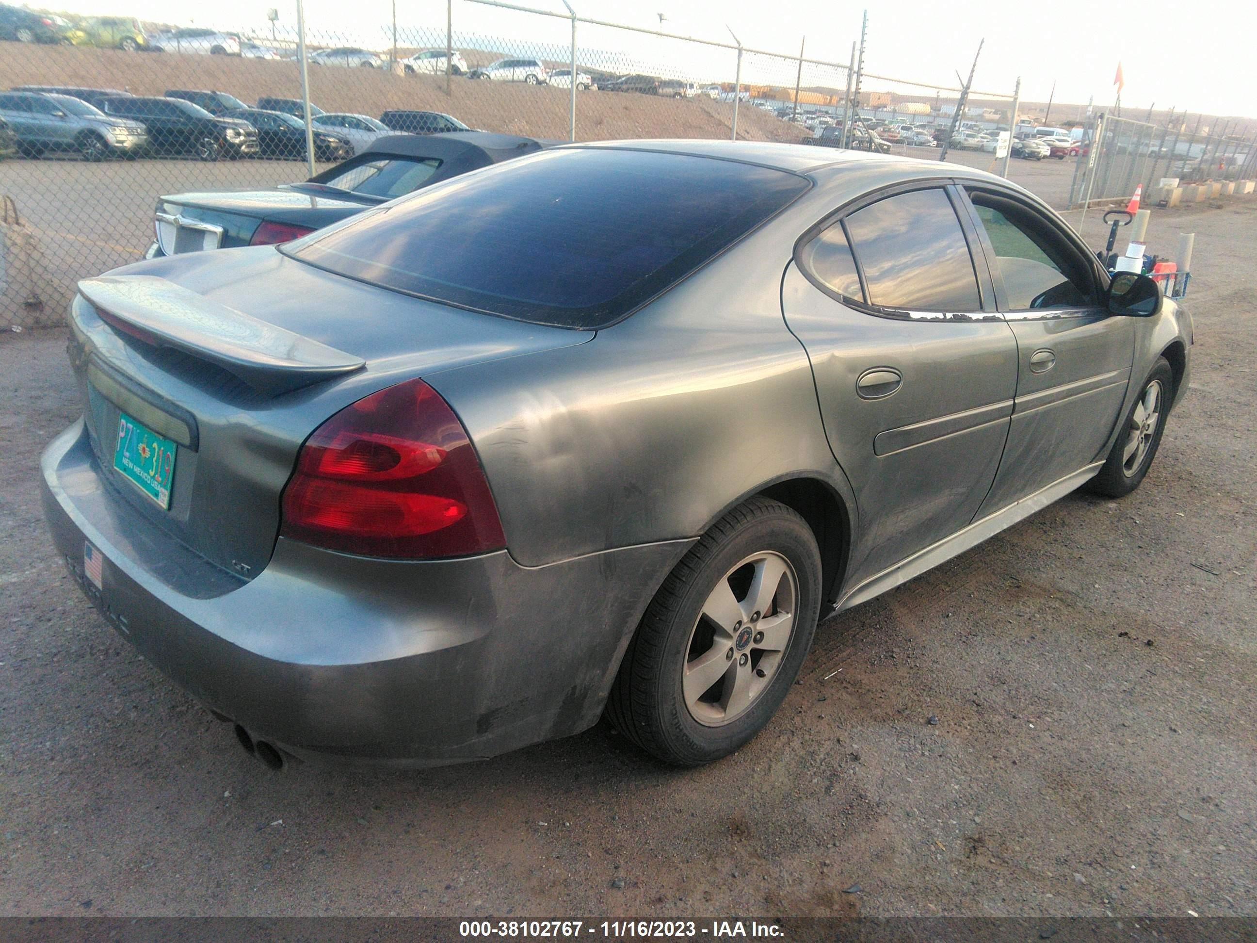 Photo 3 VIN: 2G2WS522651208576 - PONTIAC GRAND PRIX 