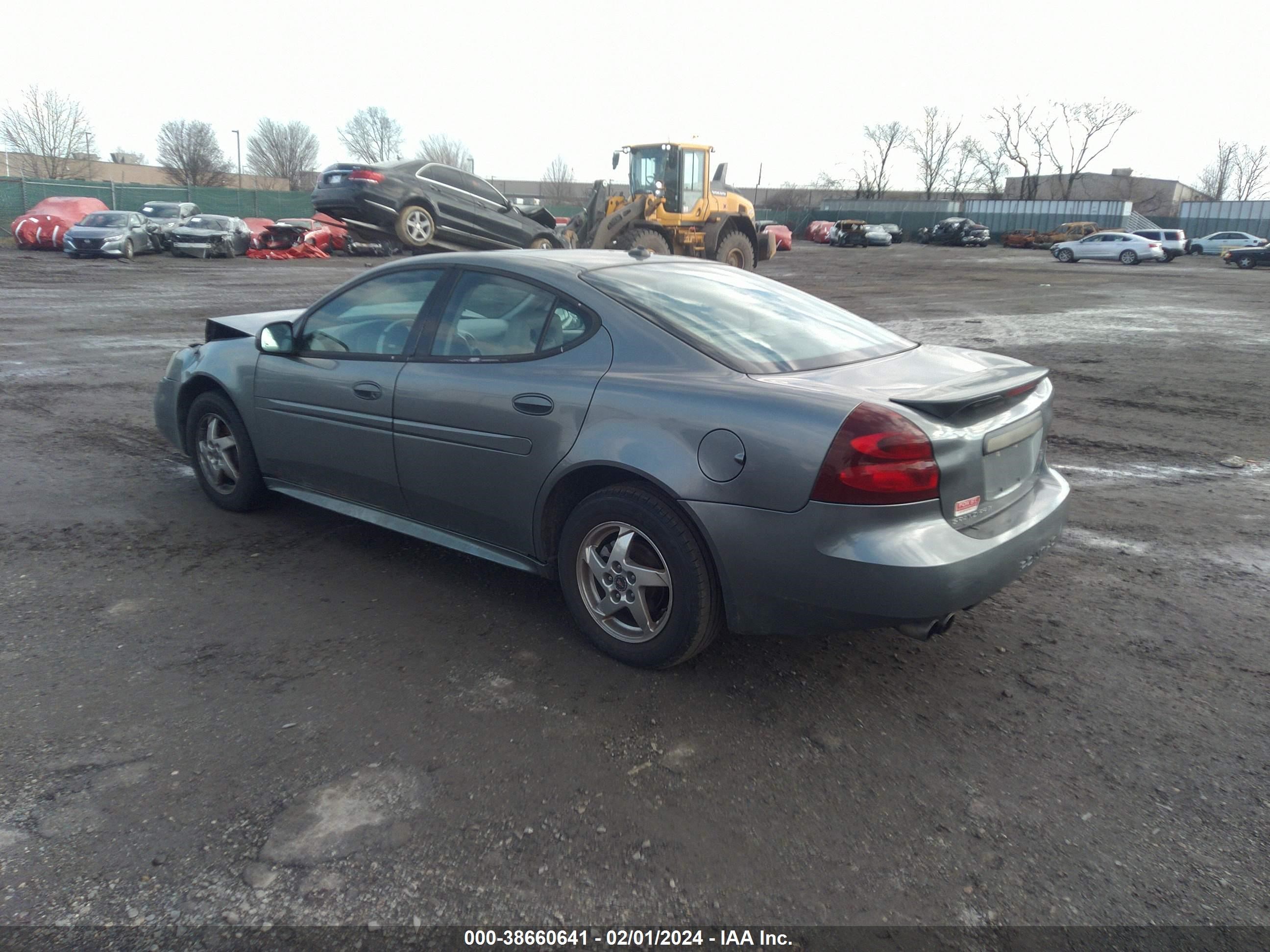 Photo 2 VIN: 2G2WS542341318643 - PONTIAC GRAND PRIX 