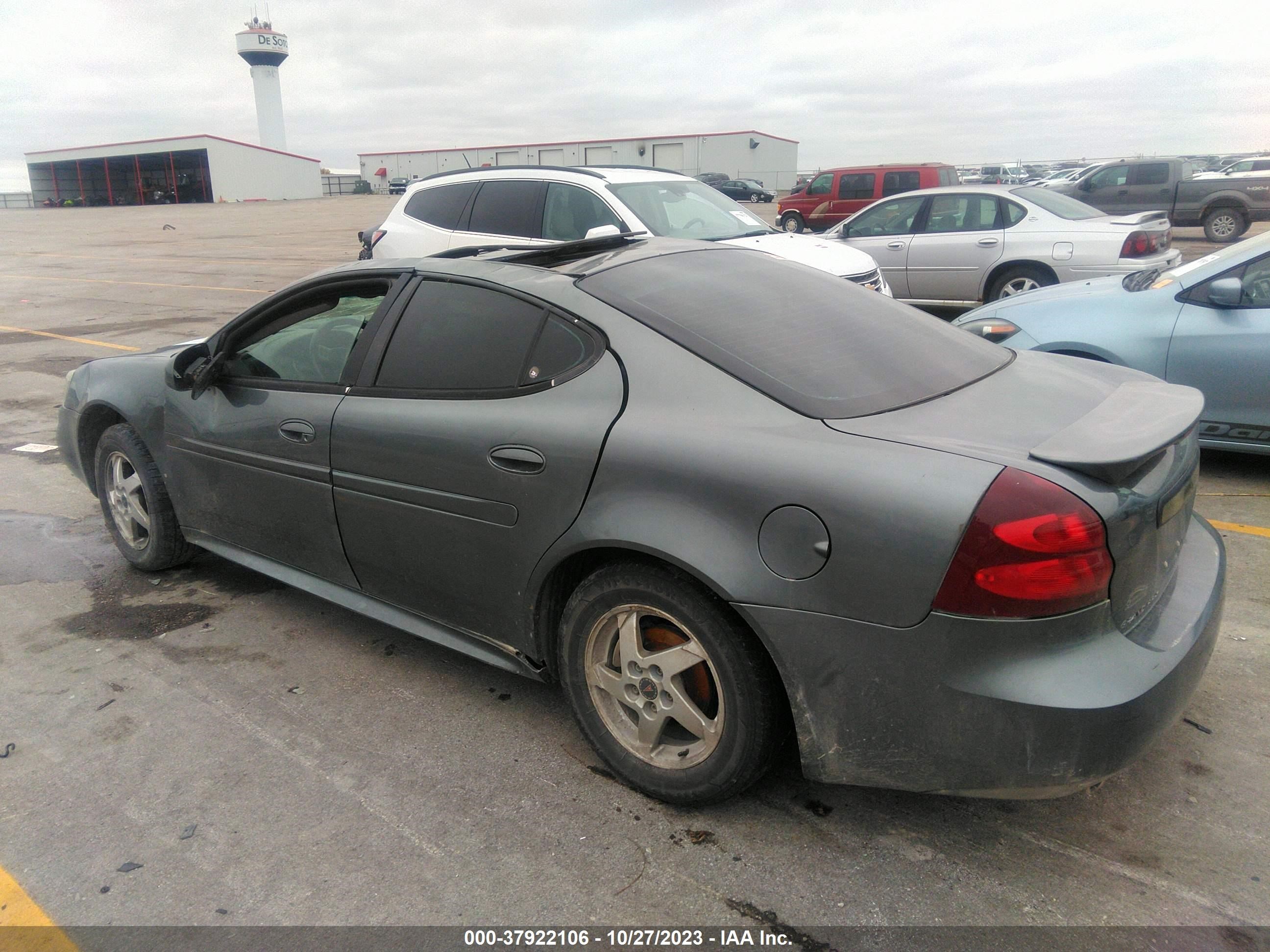 Photo 2 VIN: 2G2WS542641207973 - PONTIAC GRAND PRIX 