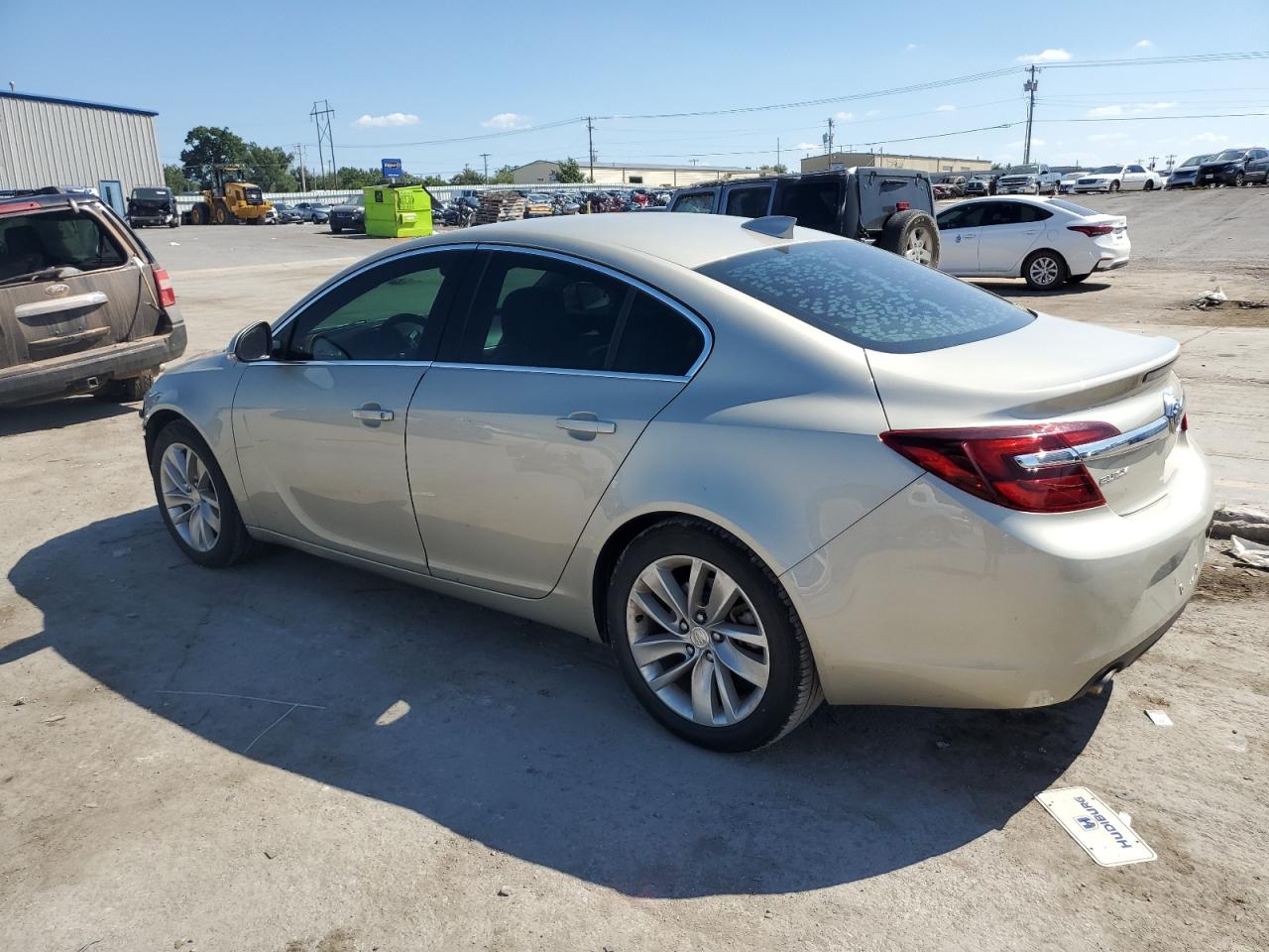 Photo 1 VIN: 2G4GK5EX0G9131338 - BUICK REGAL 